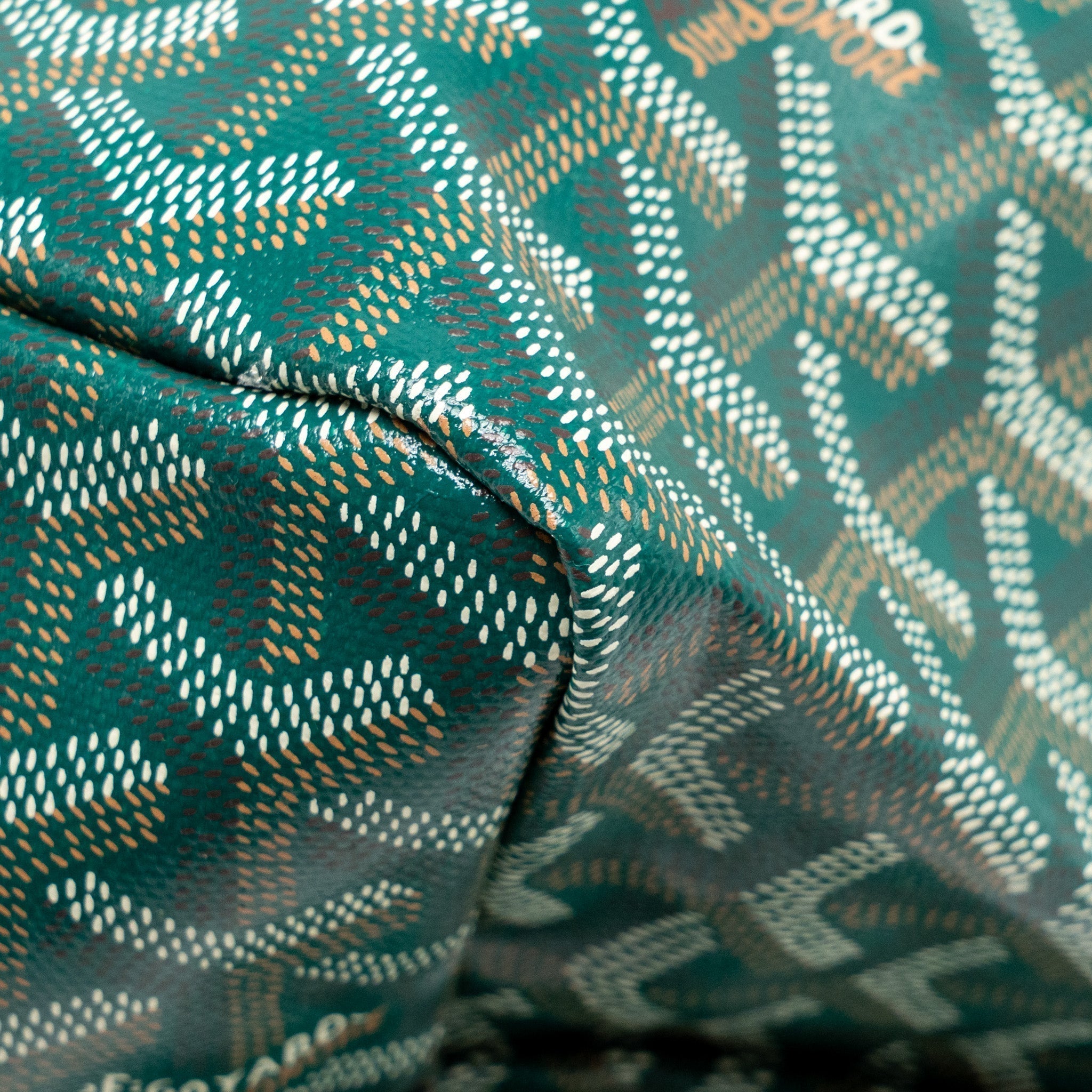 goyard-saint-louis-gm-tote-goyardine-canvas-green-shw