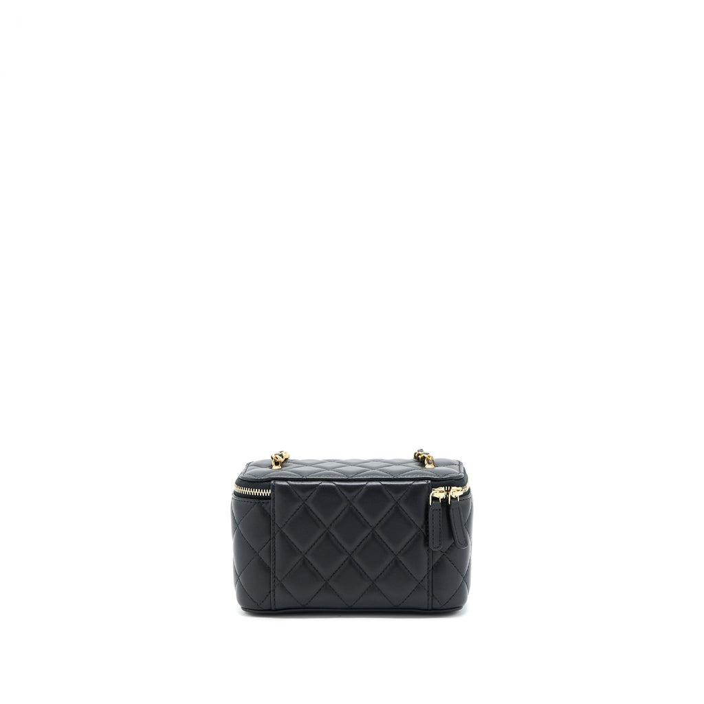 chanel-22b-pearl-crush-long-vanity-with-chain-lambskin-black-ghw-1