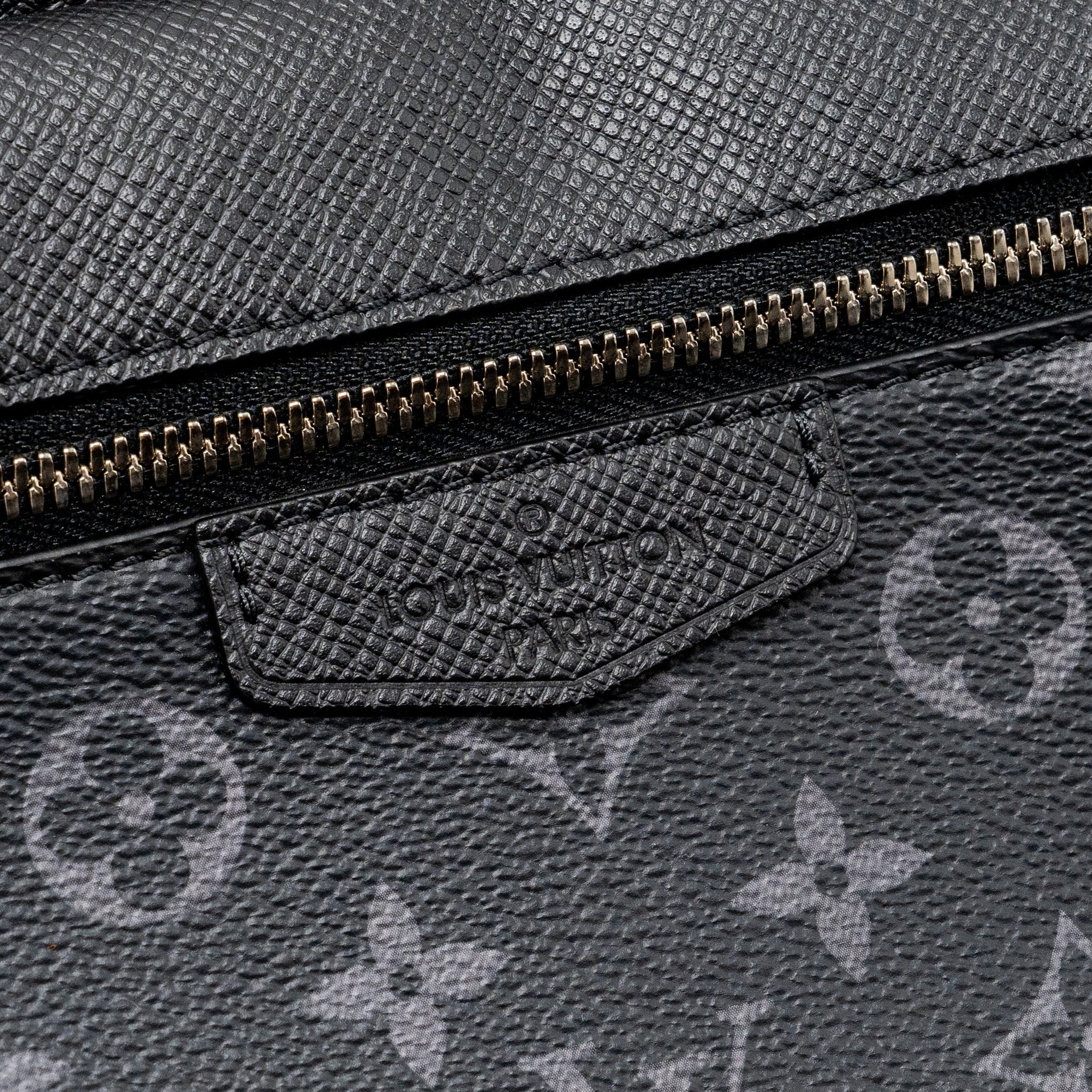 louis-vuitton-messenger-bag-monogram-eclipse-shw
