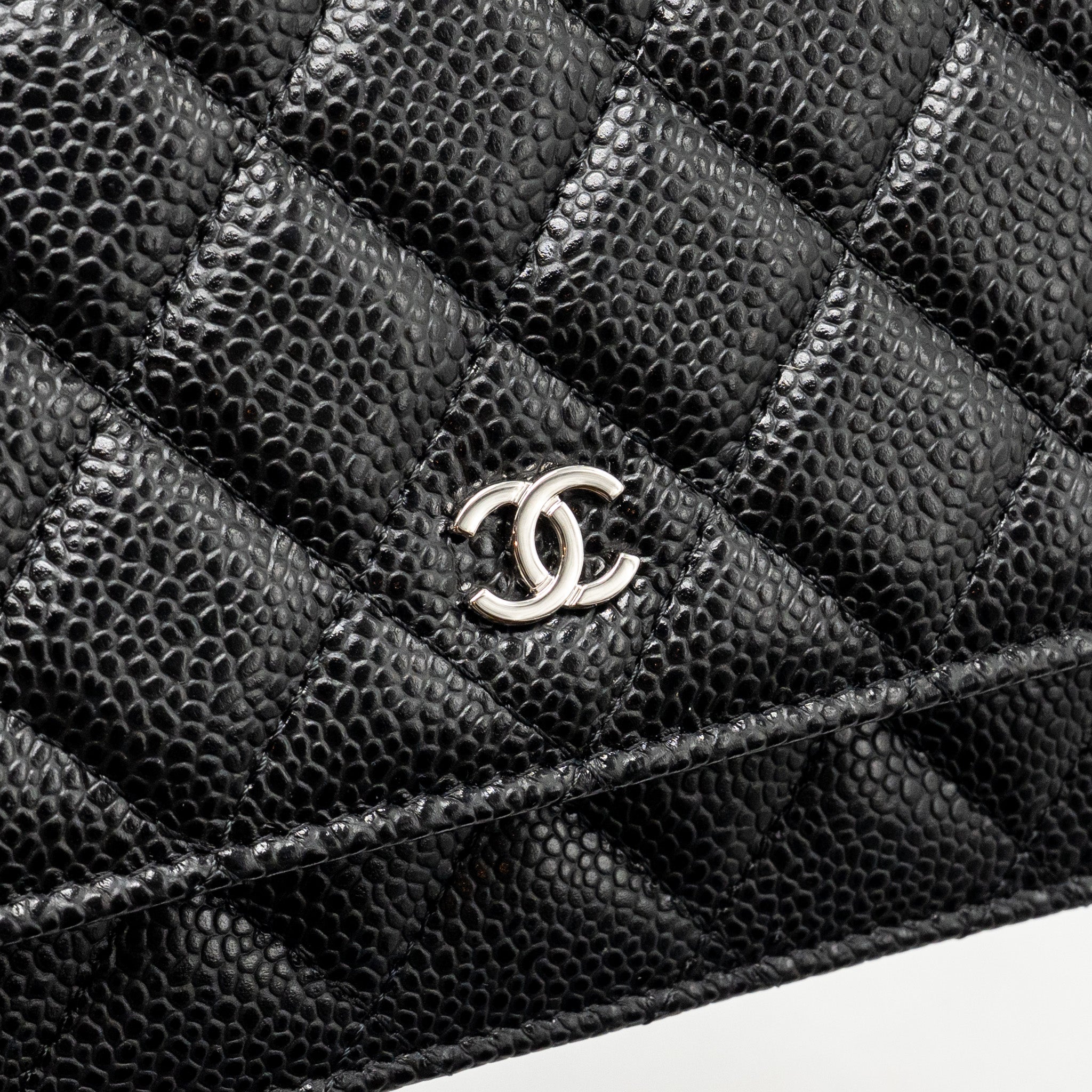 chanel-classic-wallet-on-chain-caviar-black-shw-10