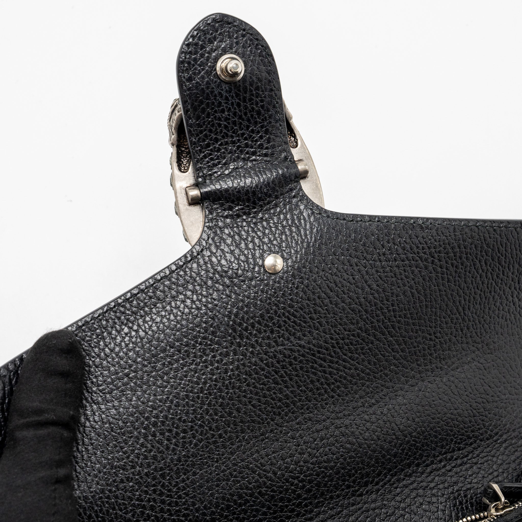 gucci-dionysus-shoulder-bag-calfskin-black-ruthenium-hardware