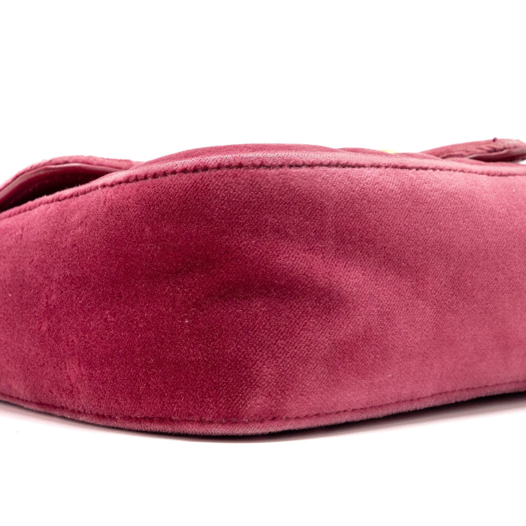 gucci-small-gg-marmont-shoulder-bag-velvet-pink-ghw-copy