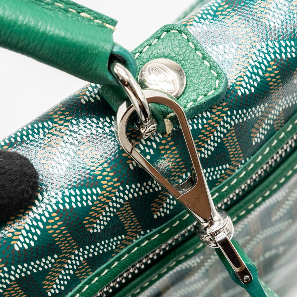 goyard-saint-leger-backpack-with-bulldog-print-green-shw