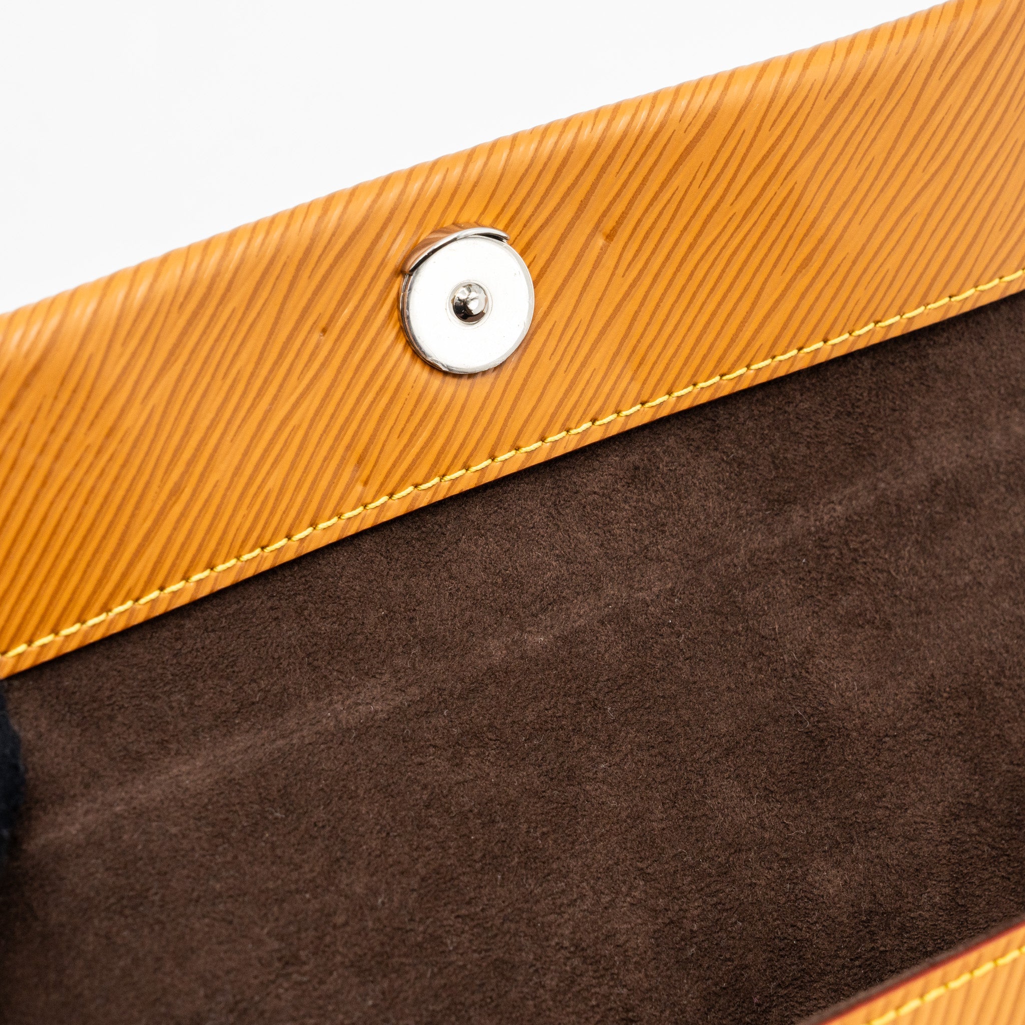 louis-vuitton-cluny-mini-epi-gold-miel-shw