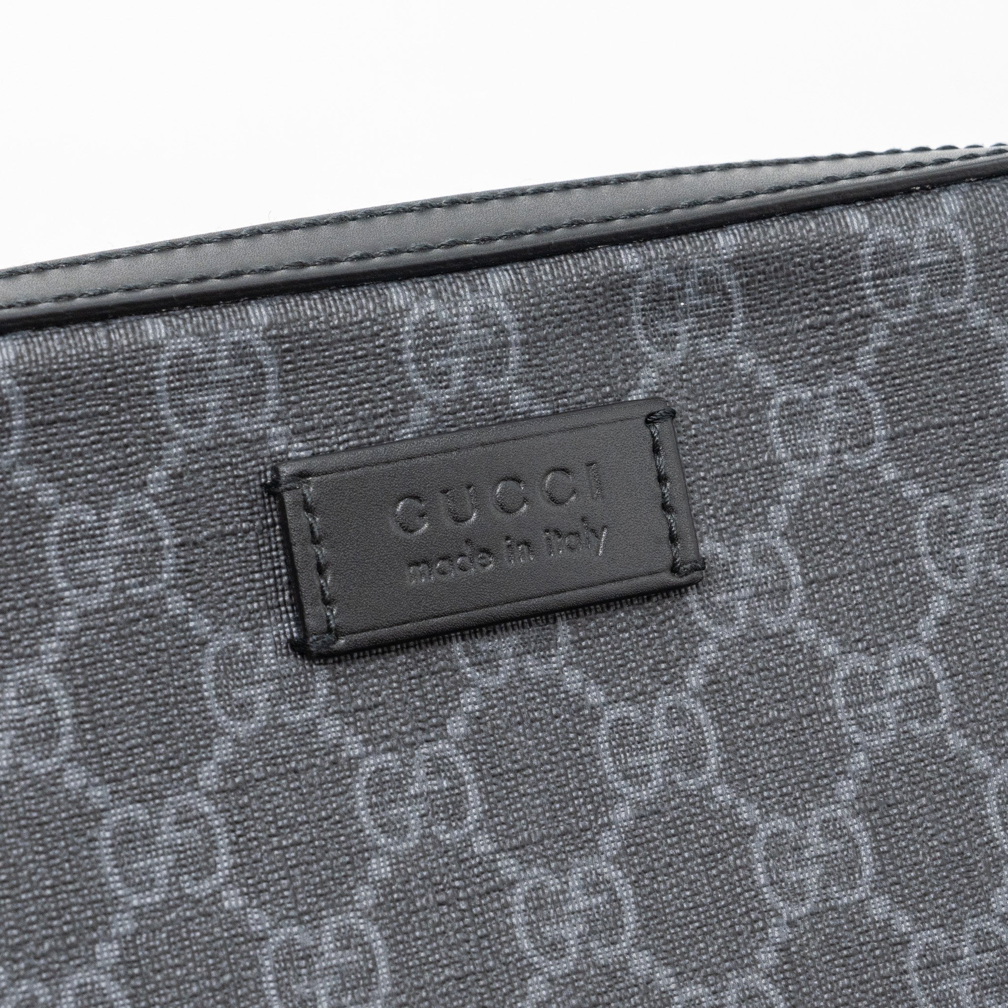 gucci-clutch-gg-supreme-canvas-black-shw