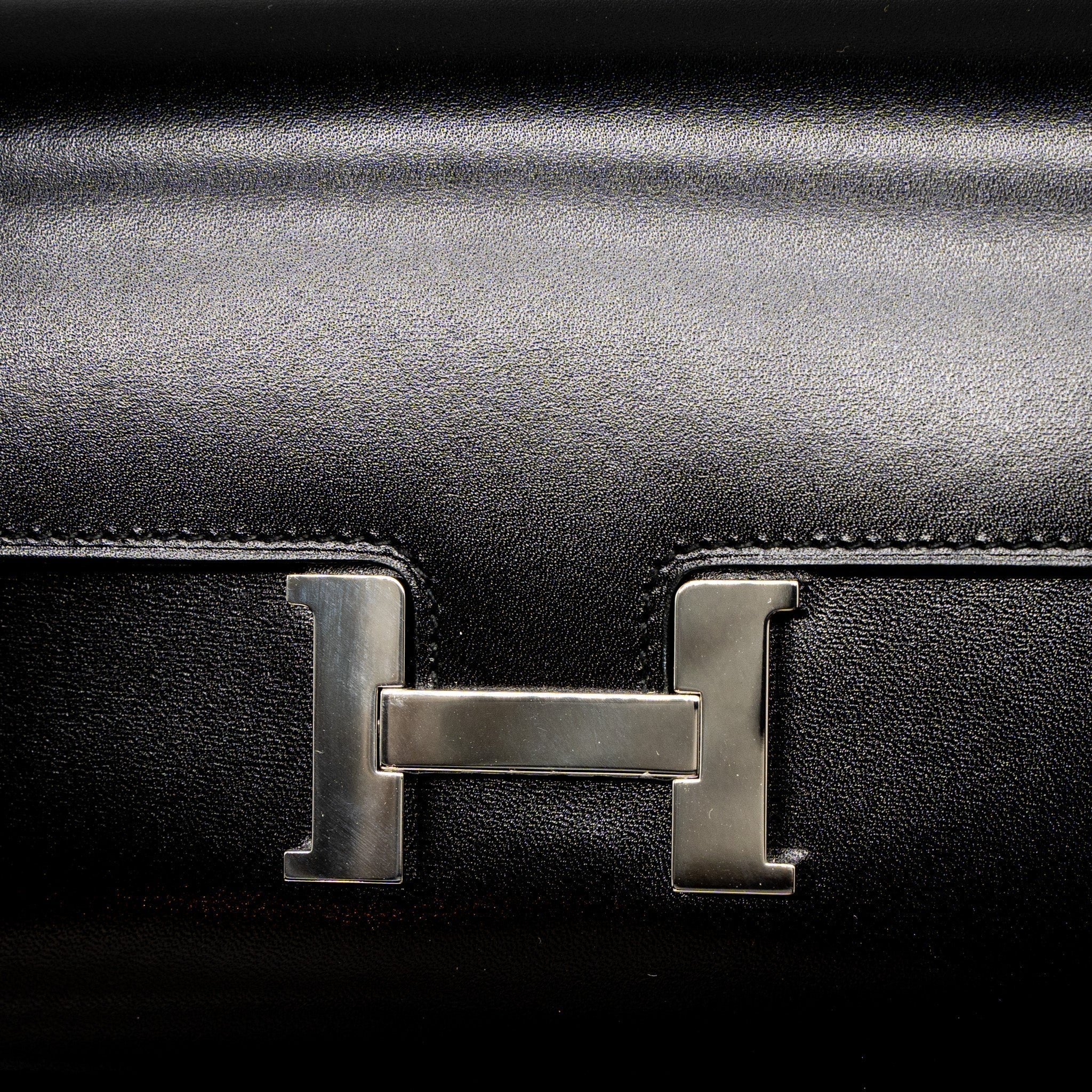 hermes-constance-to-go-box-black-shw-stamp-b