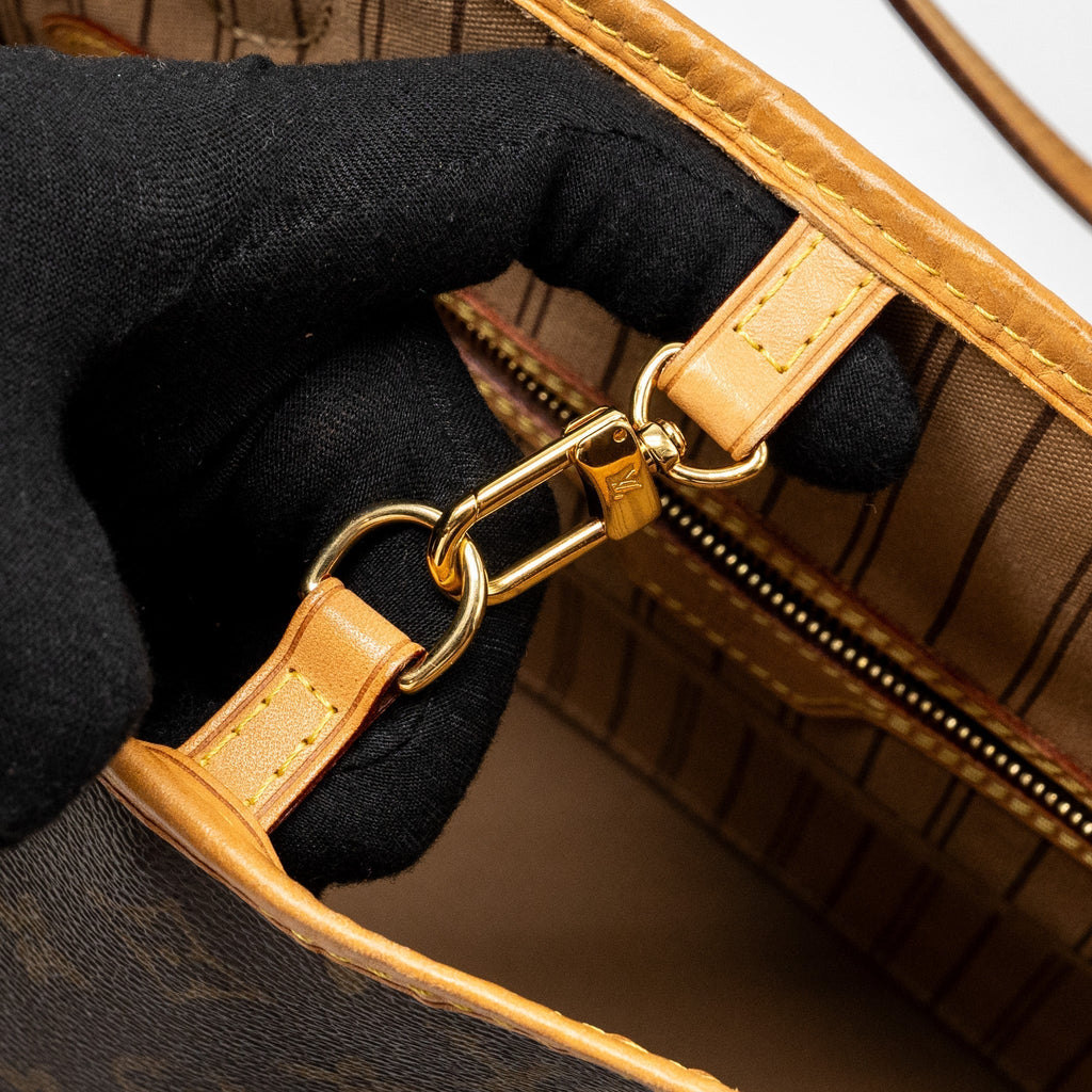 louis-vuitton-neverfull-mm-monogram-canvas-ghw-3