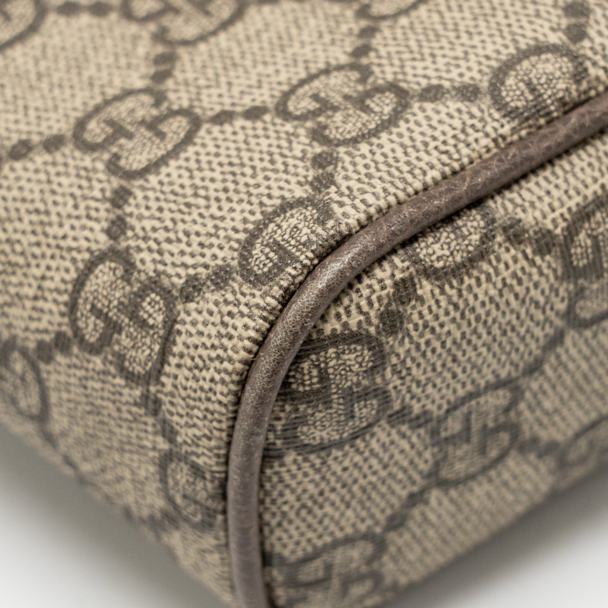 gucci-size-85-ophidia-small-belt-bag-gg-supreme-canvas-ghw-copy-1