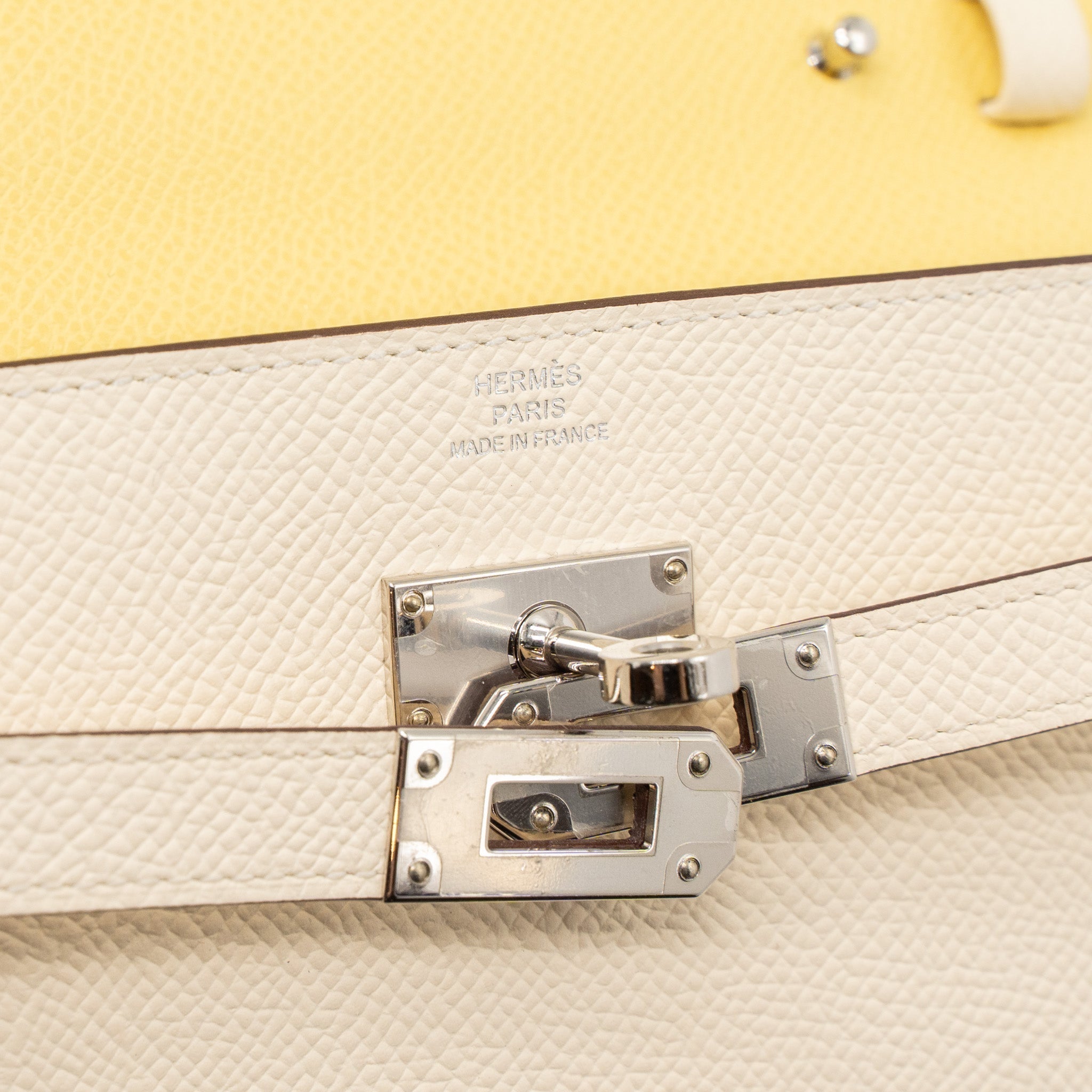 hermes-classic-kelly-to-go-epsom-nata-jaune-poussin-shw-stamp-u