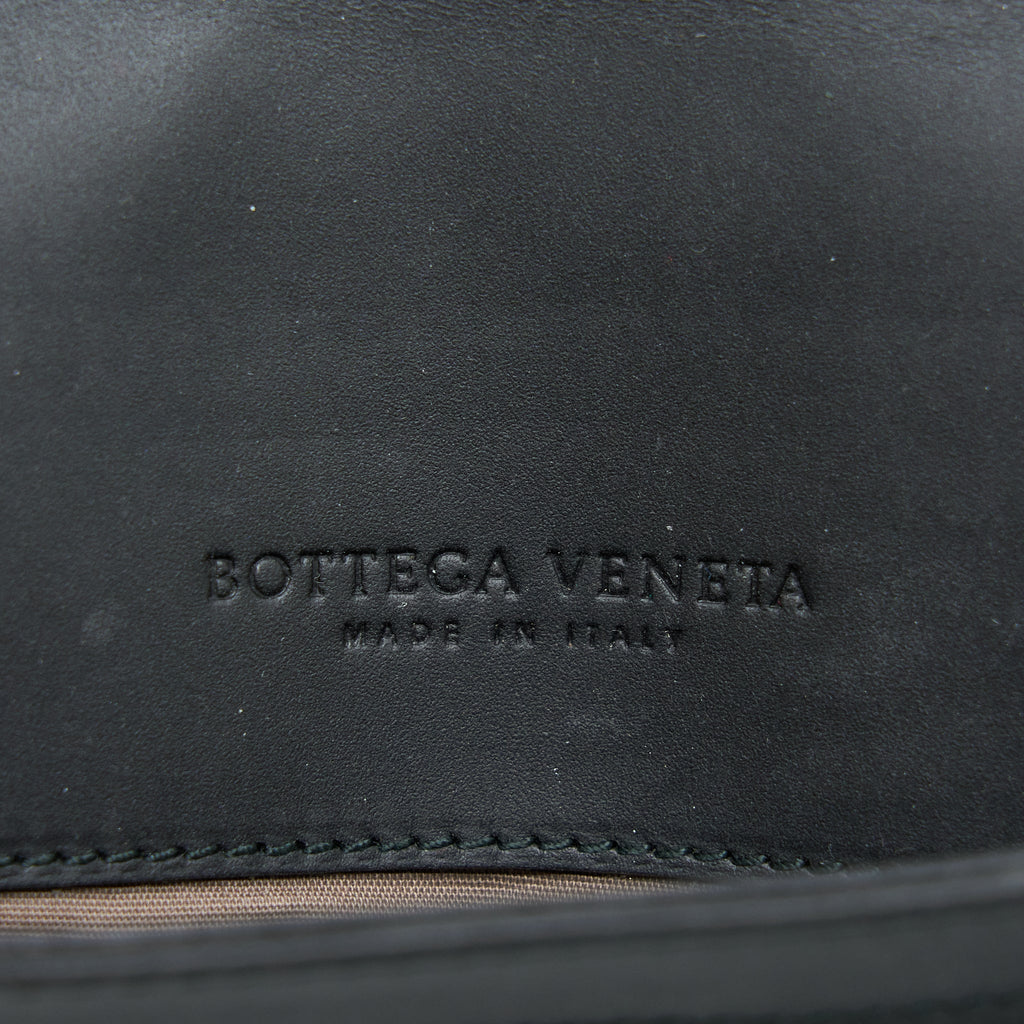 bottega-veneta-men-s-pouch-intrecciate-black-with-black-hardware