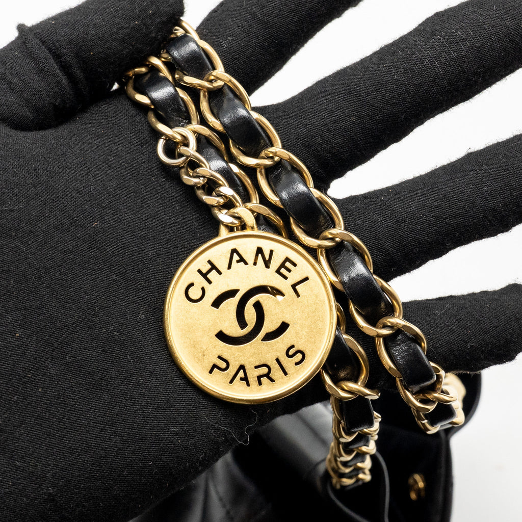 chanel-small-22-bag-shiny-calfskin-black-ghwmicrochip-1
