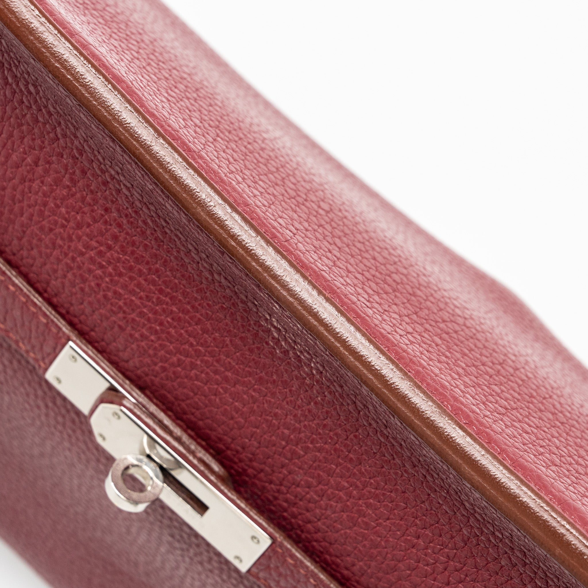 hermes-jypsiere-28-clemence-rouge-grenat-shw-stamp-square-p