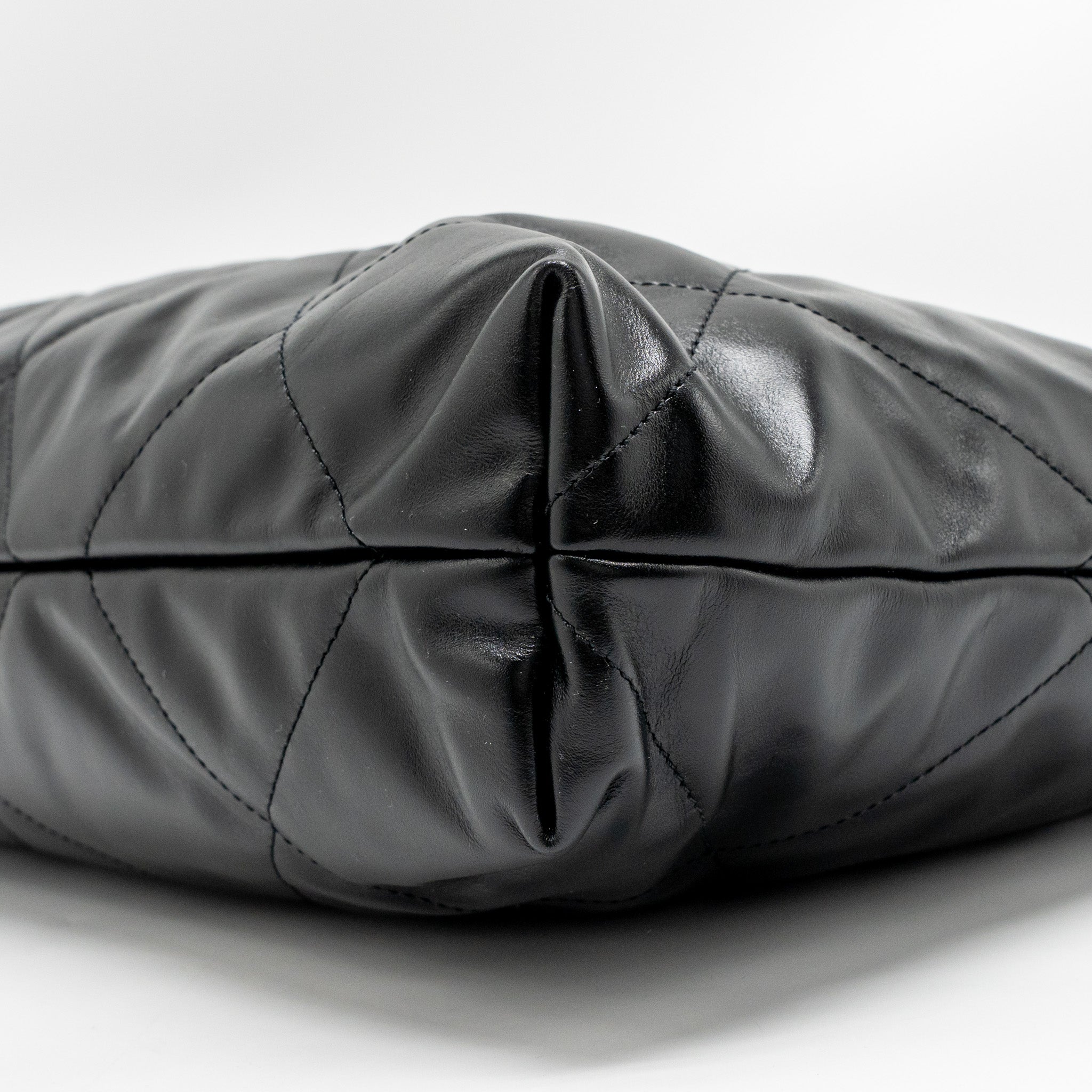 chanel-22-black