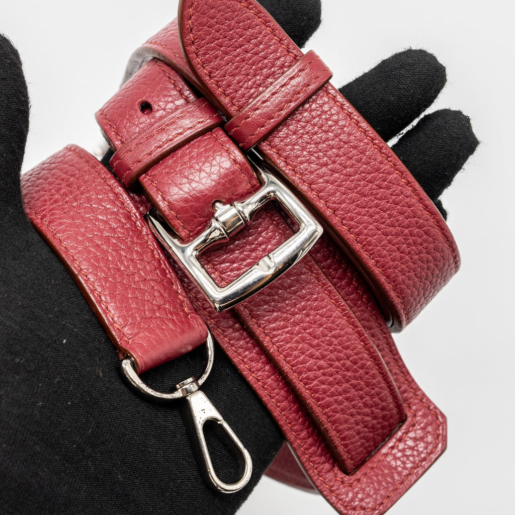 hermes-jypsiere-28-clemence-rouge-grenat-shw-stamp-square-p