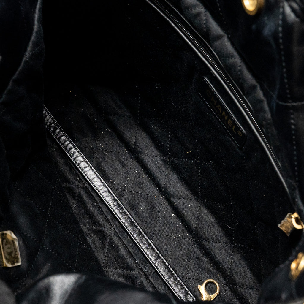 chanel-small-22-bag-shiny-calfskin-black-ghwmicrochip-1
