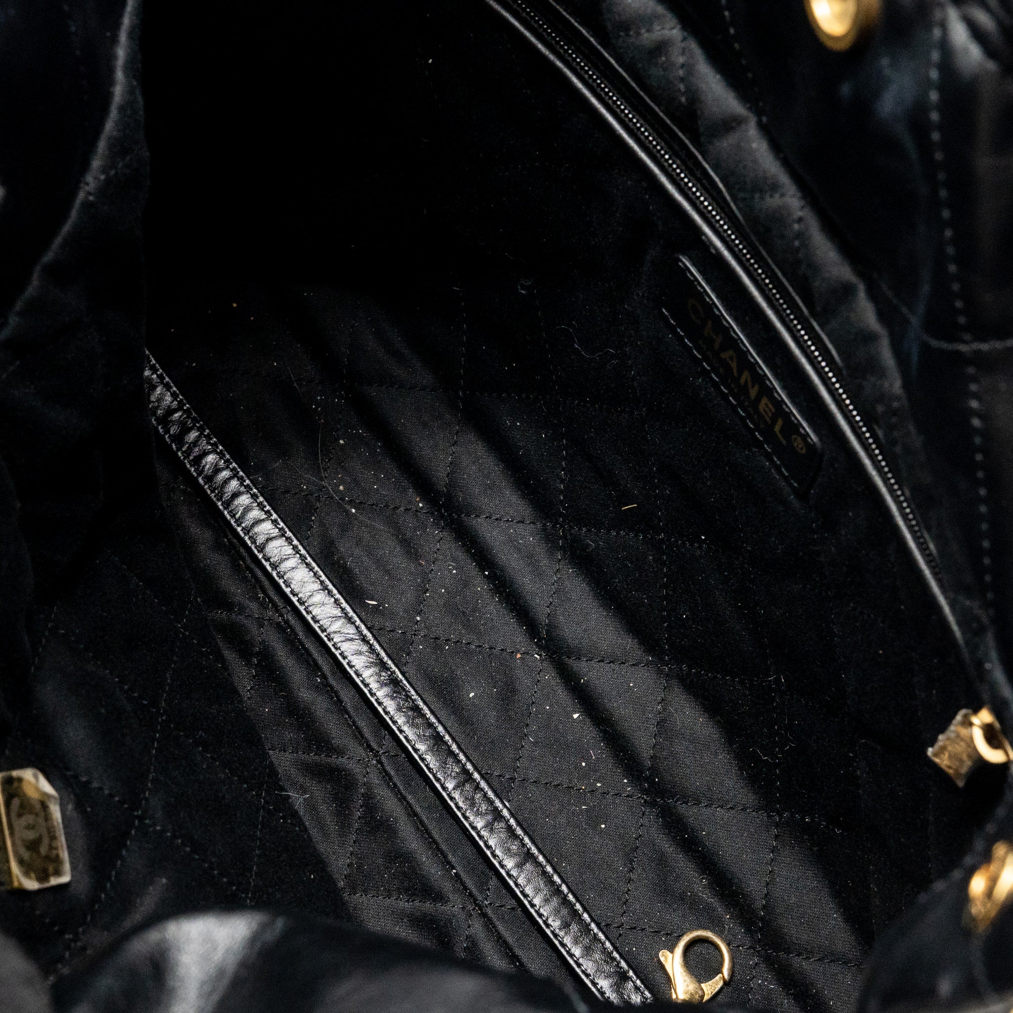 chanel-small-22-bag-shiny-calfskin-black-ghwmicrochip-1