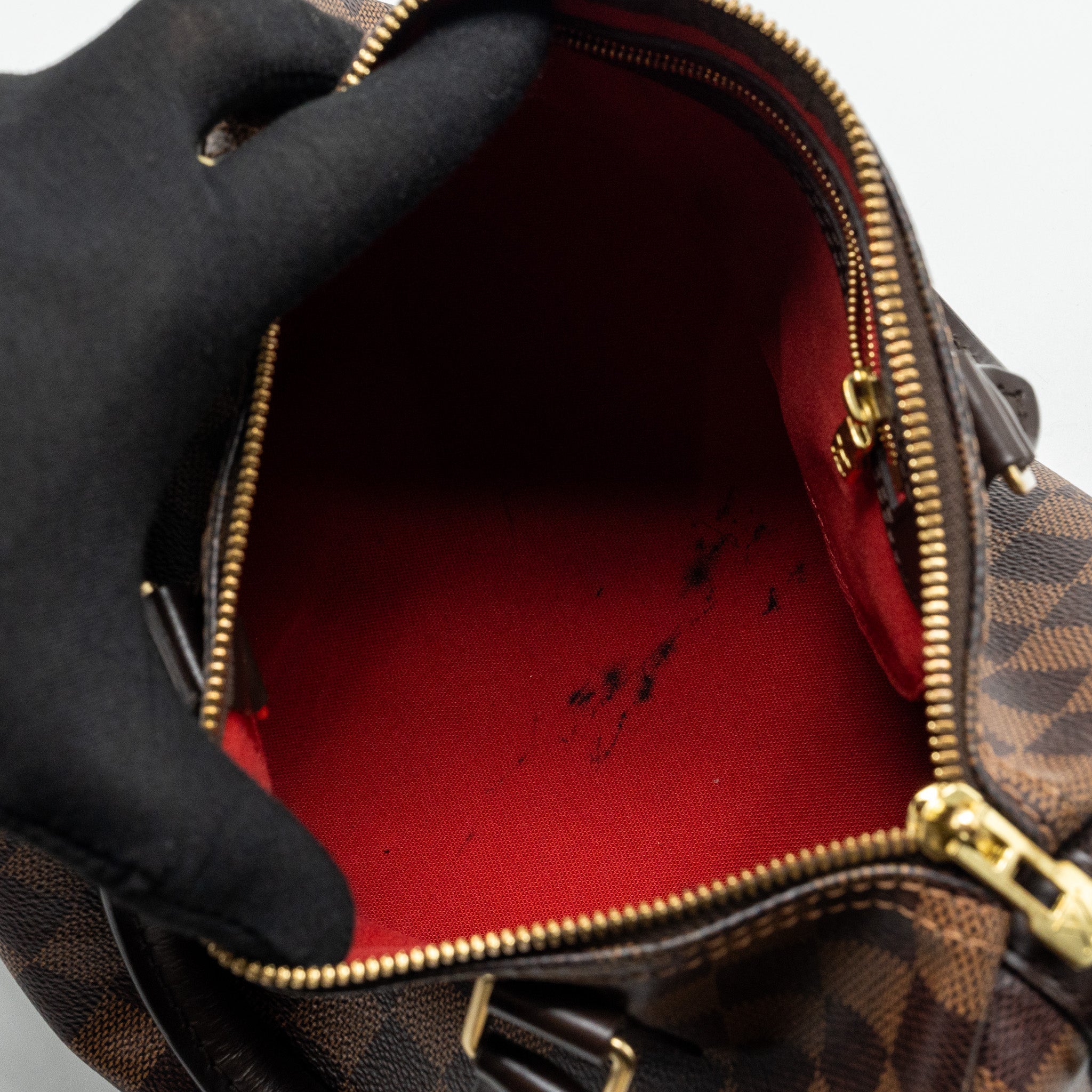 louis-vuitton-speedy-bandouliere-25-damier-ebene-ghw-2