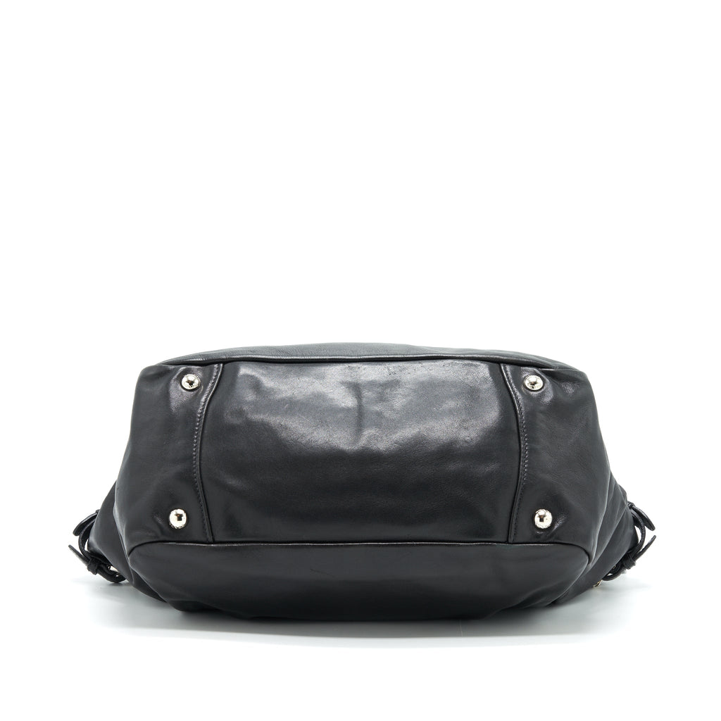 prada-prugna-soft-calfskin-leather-shopping-tote-bag-black