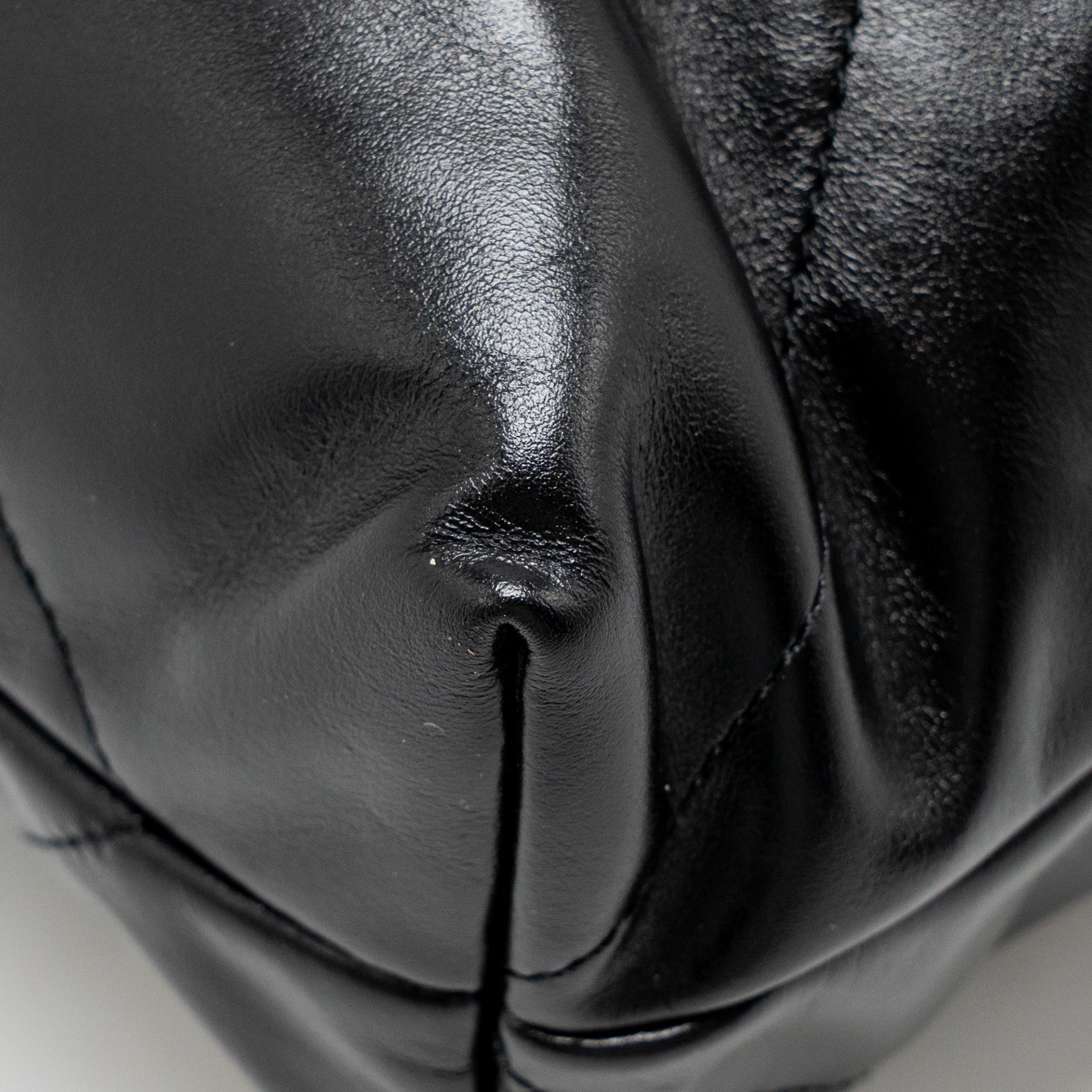 chanel-22-black