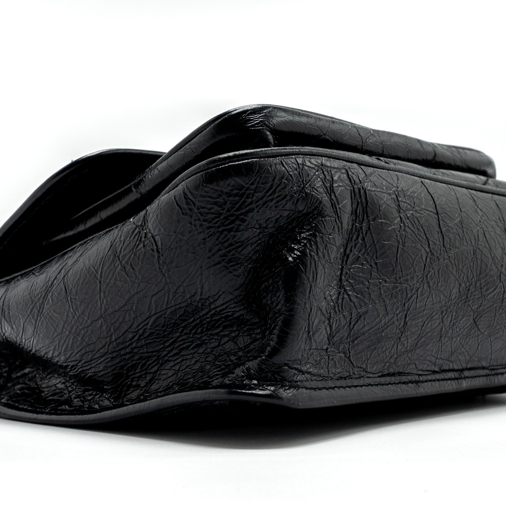 saint-laurent-medium-niki-calfskin-leather-black-shw