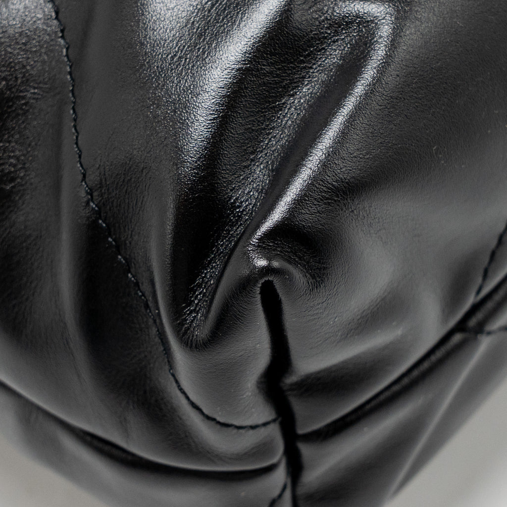 chanel-22-black
