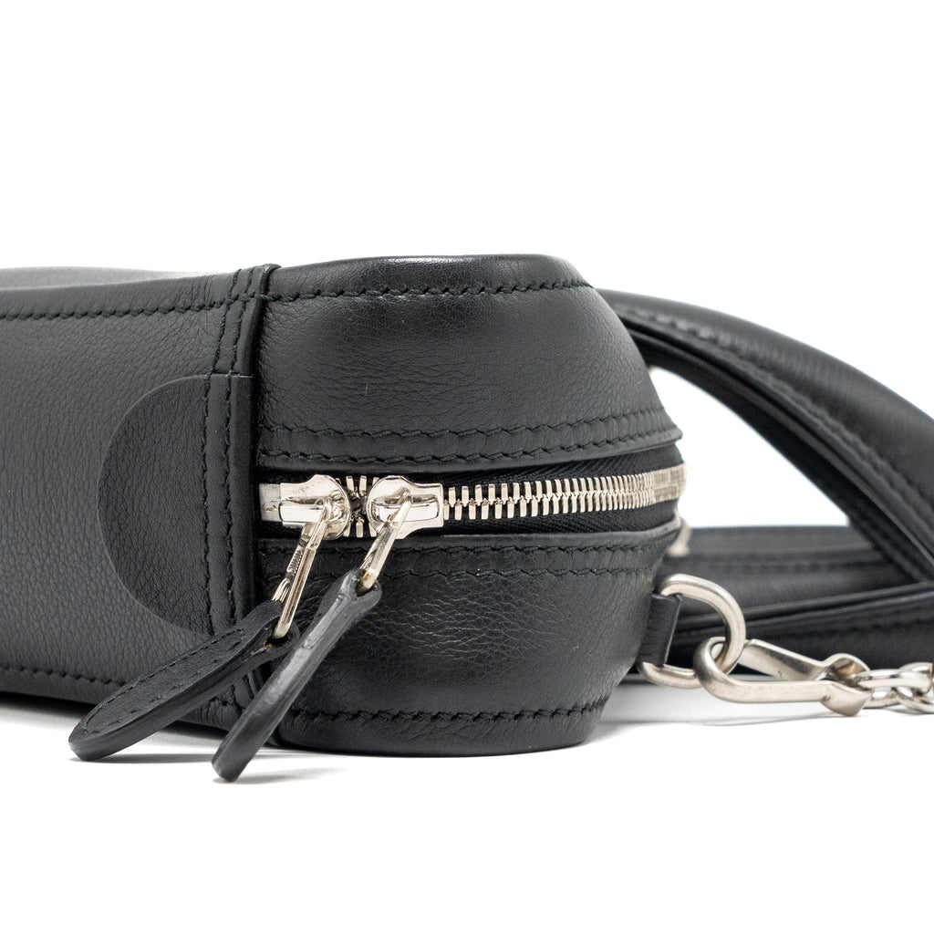balenciaga-triangle-duffle-bag-calfskin-black-shw-copy