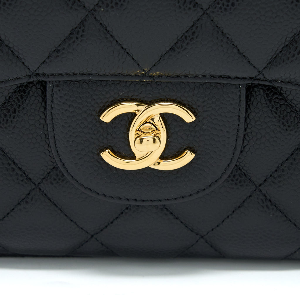 chanel-jumbo-classic-double-flap-bag-caviar-black-ghw-4