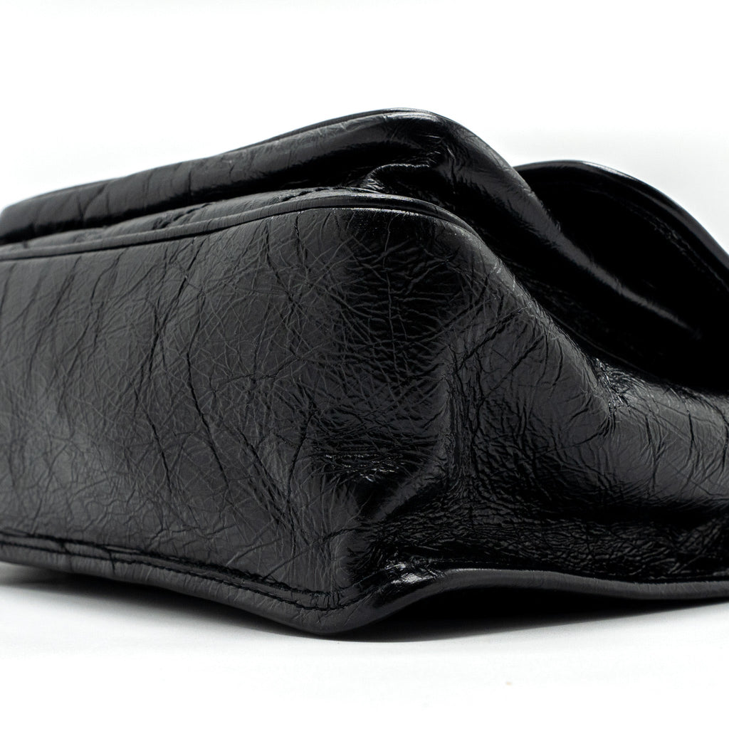 saint-laurent-medium-niki-calfskin-leather-black-shw
