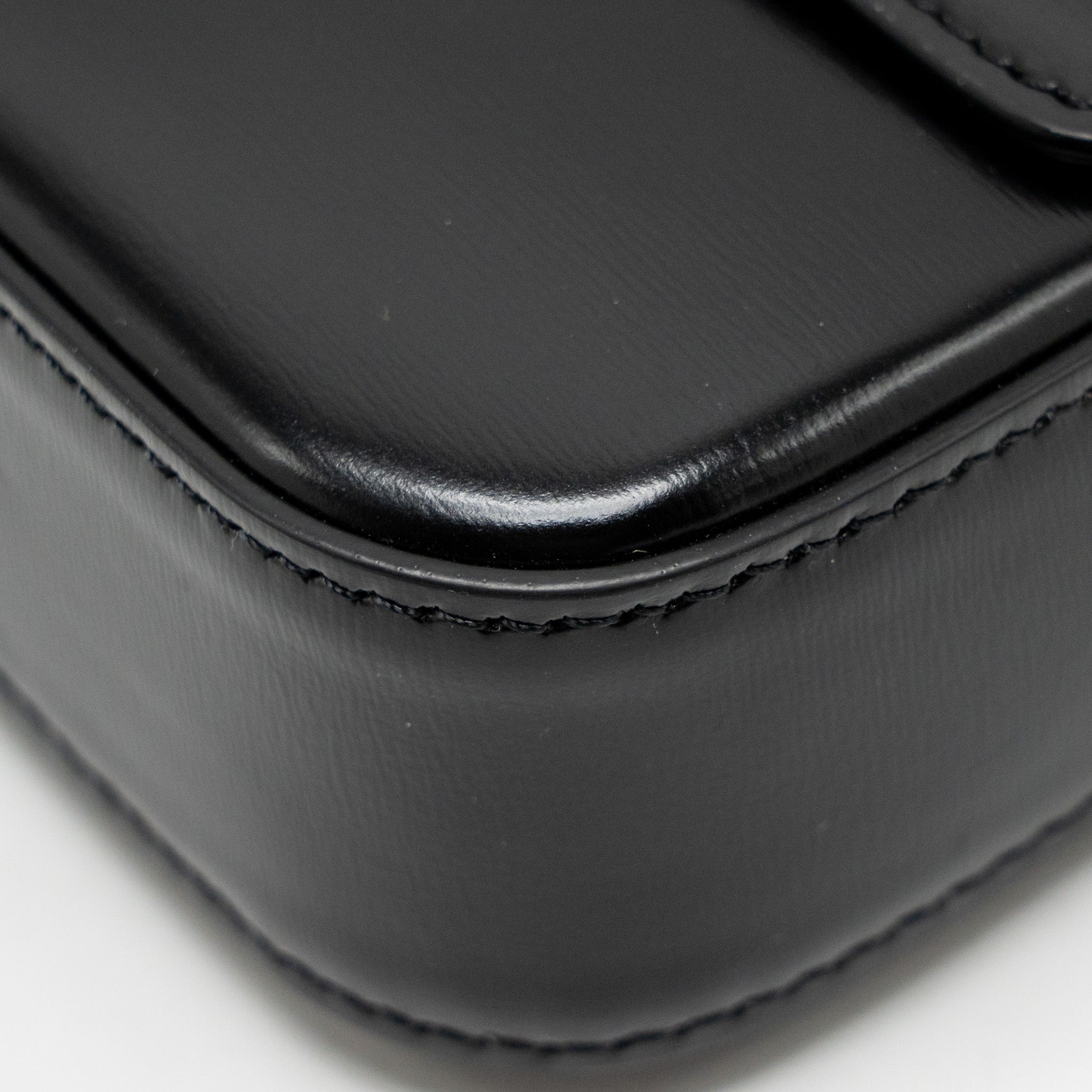 celine-triomphe-shoulder-bag-calfskin-black-ghw-copy