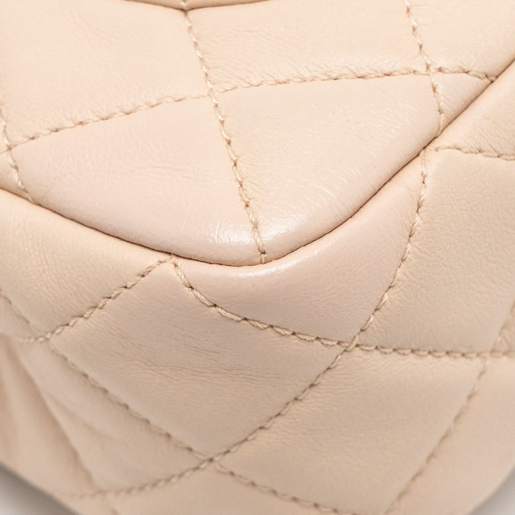 chanel-pearl-crush-mini-rectangular-flap-bag-lambskin-light-pink-ghw-microchip-1
