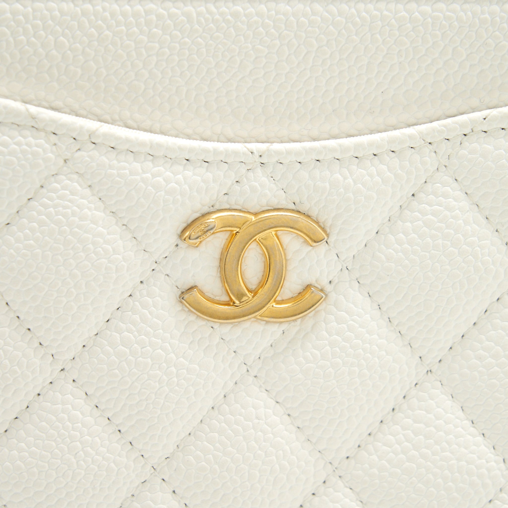 chanel-seasonal-zippy-pouch-caviar-white-ghw