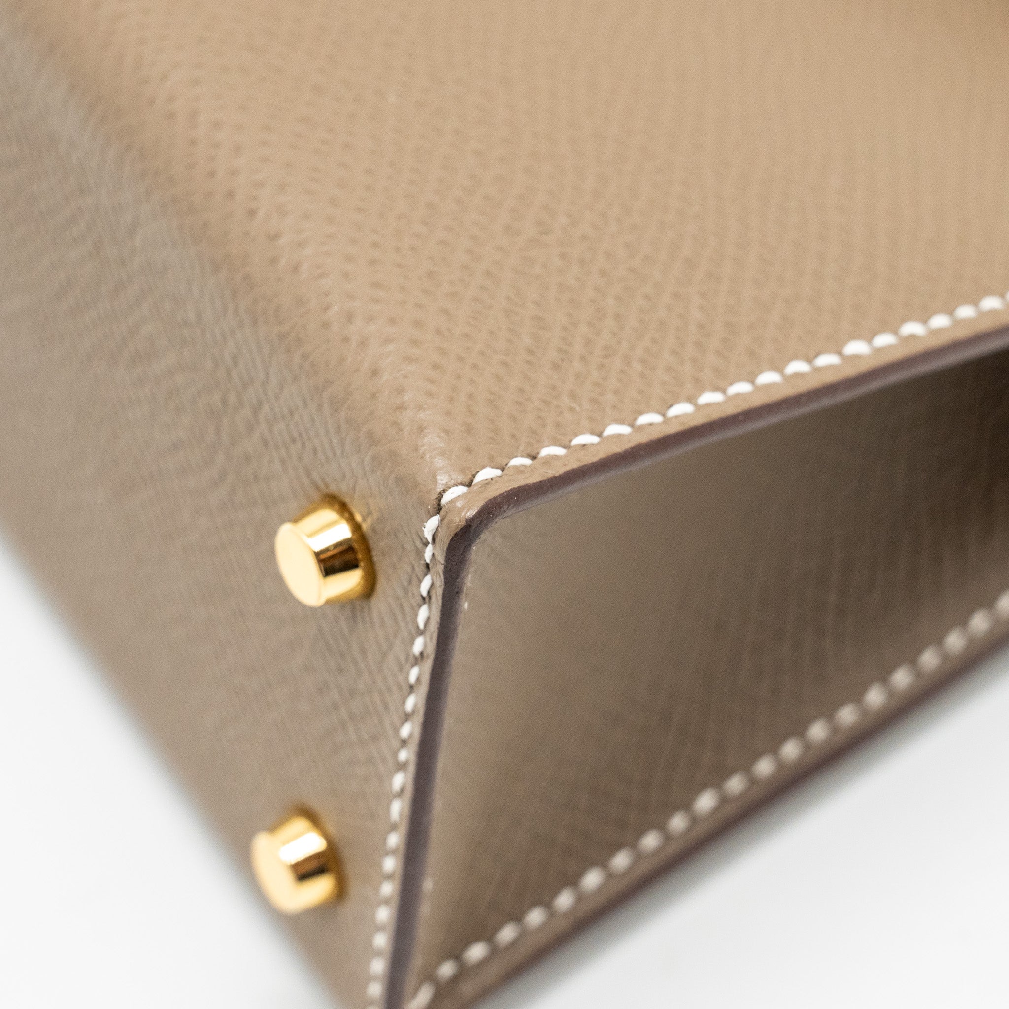 hermes-mini-kelly-epsom-etoupe-ghw-stamp-b