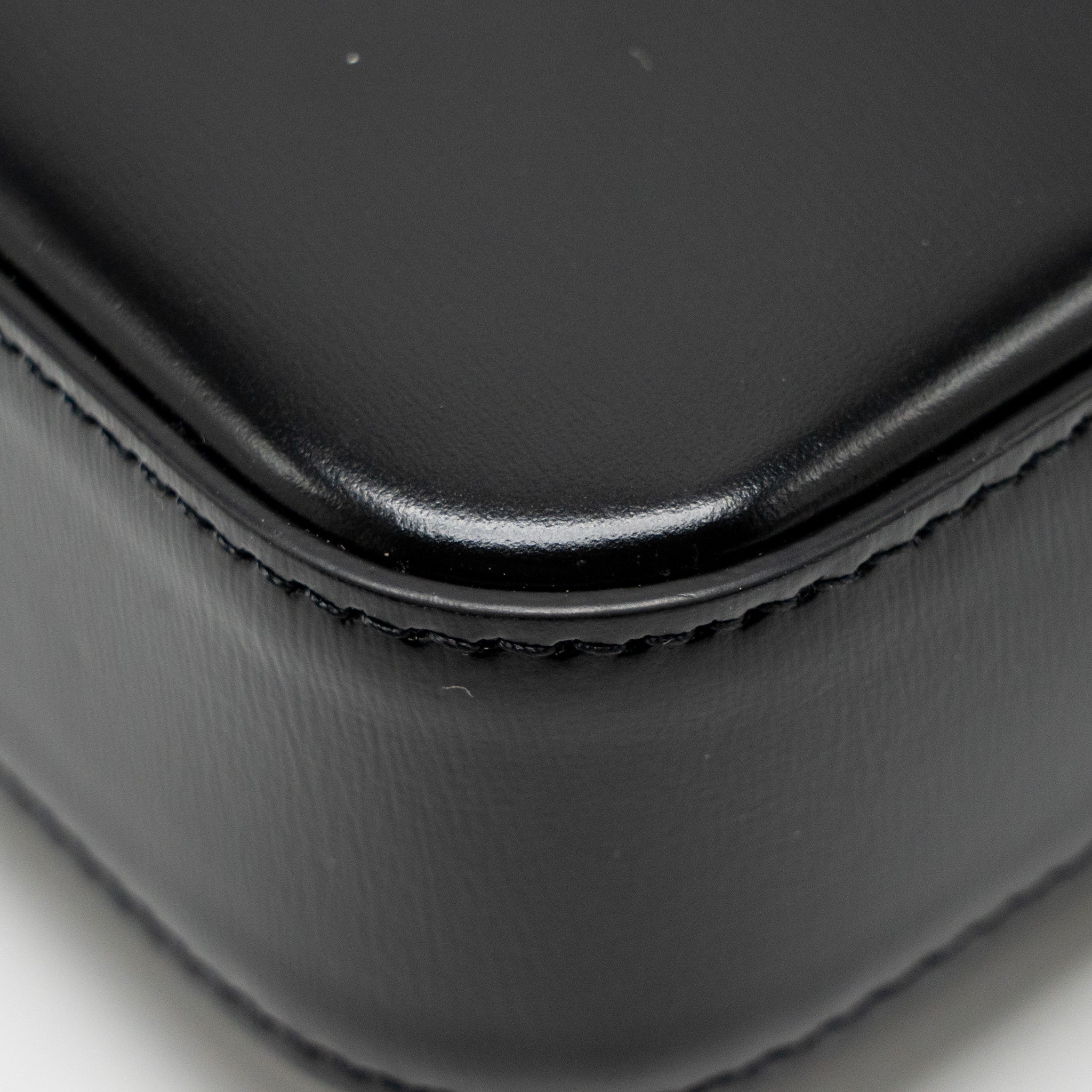 celine-triomphe-shoulder-bag-calfskin-black-ghw-copy