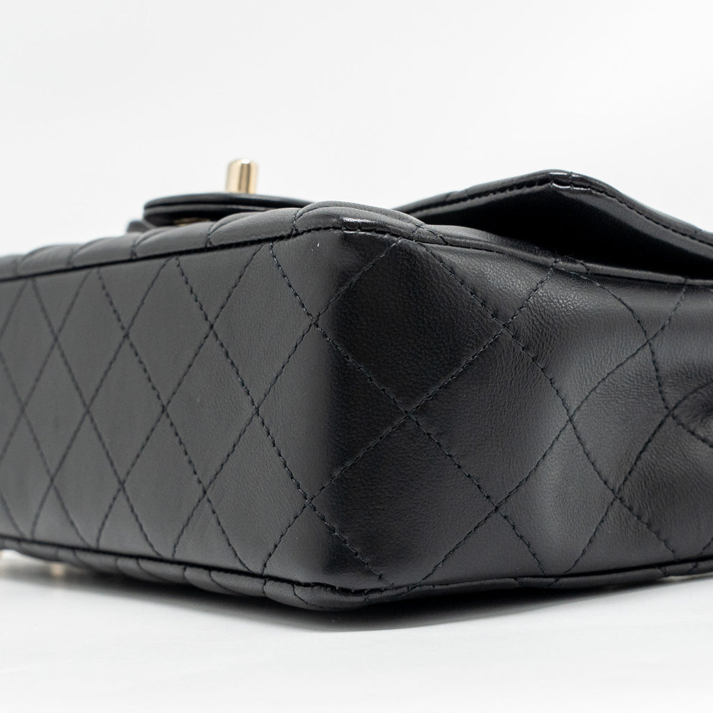 chanel-mini-rectangular-flap-bag-lambskin-black-lghwmicrochip-2