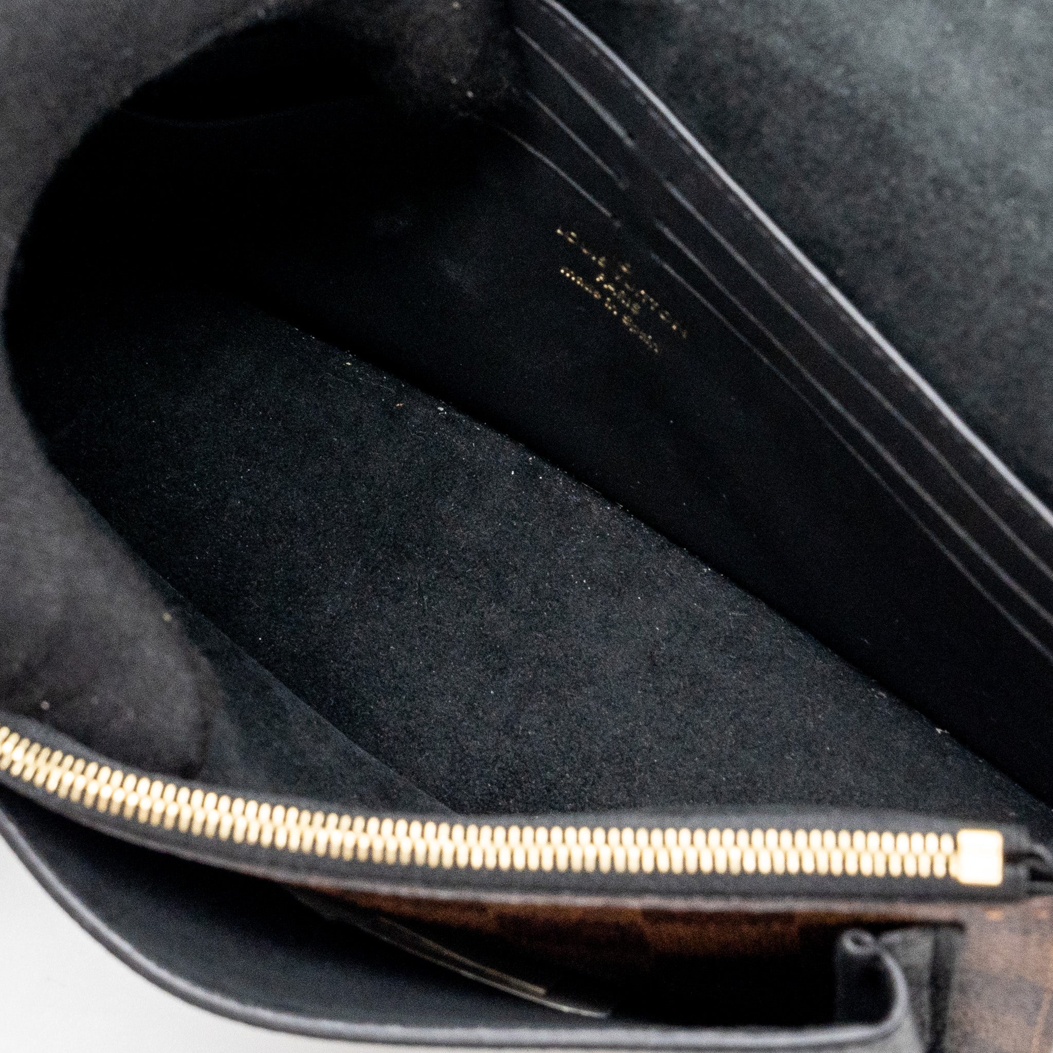 louis-vuitton-vavin-chain-wallet-damier-ebene-black-ghw