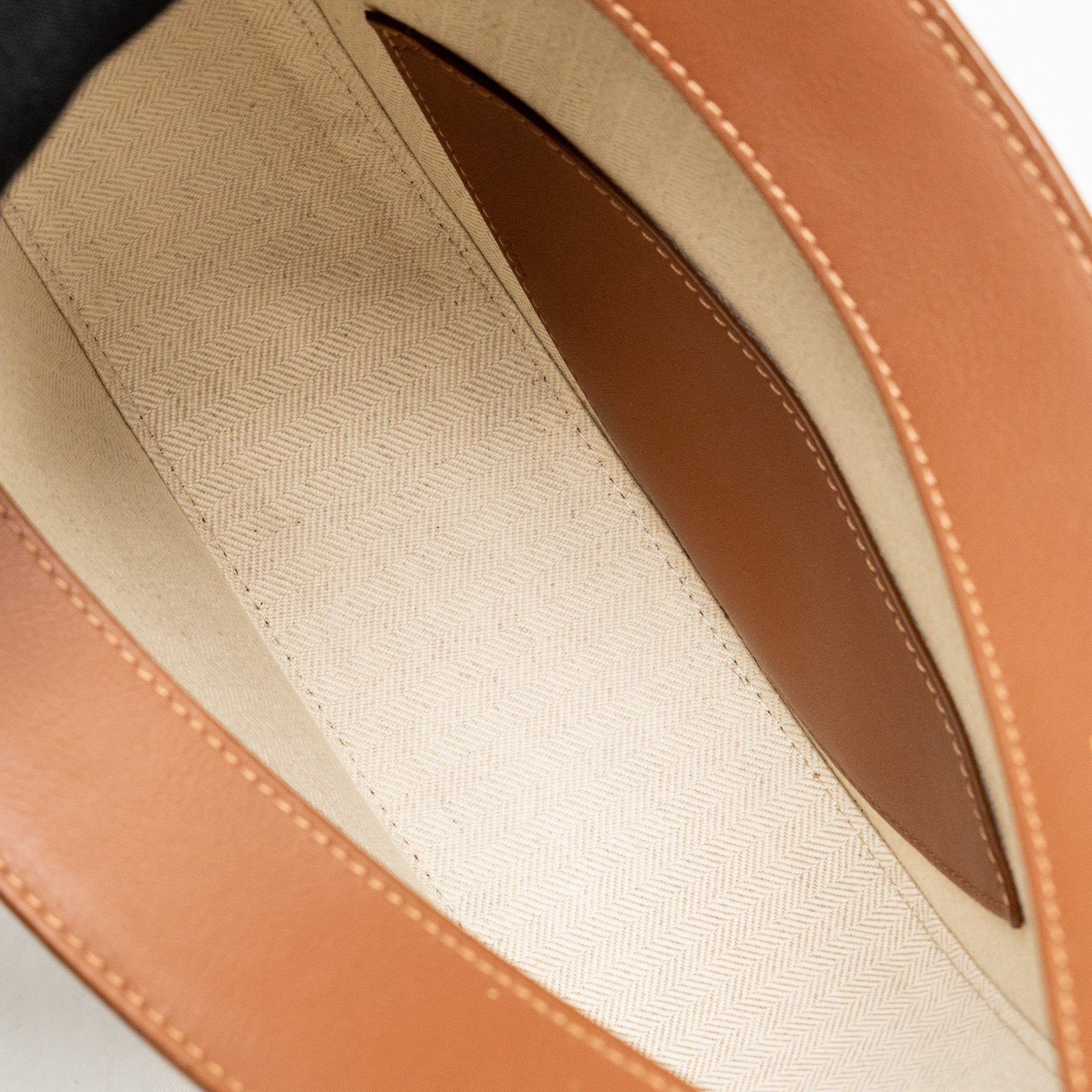 loewe-medium-luna-bag-anagram-jacquard-canvas-calfskin-tan-pecan-ghw