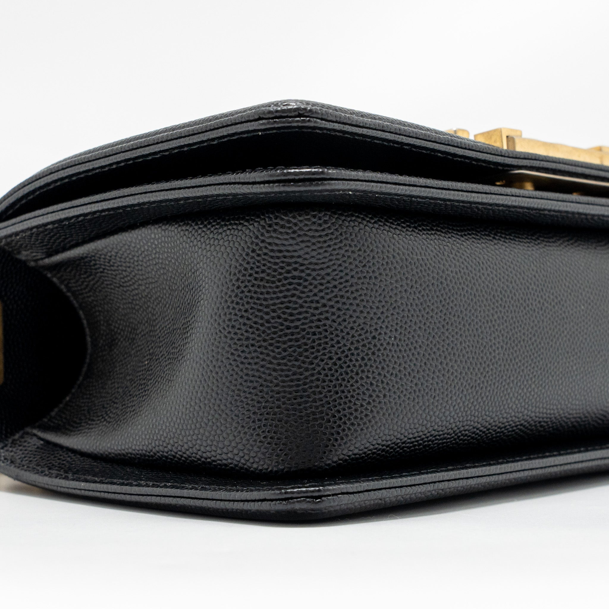 chanel-small-boy-bag-caviar-black-ghw-5