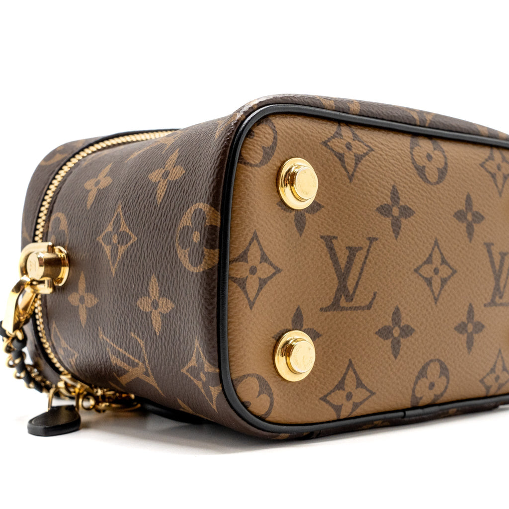 louis-vuitton-vanity-pm-monogram-canvas-ghw-2