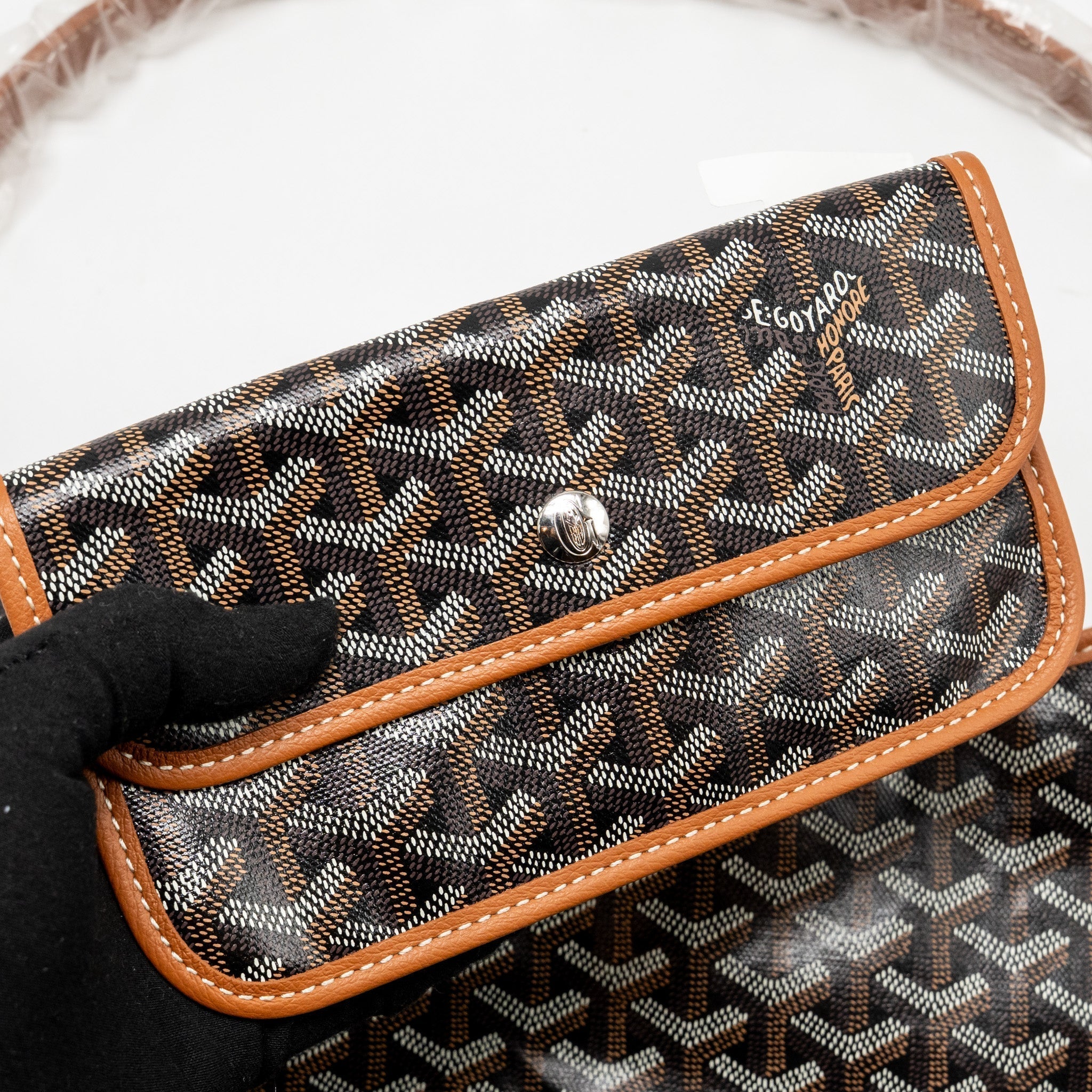 goyard-boheme-hobo-bag-goyardine-canvas-calfskin-brown-shw-1