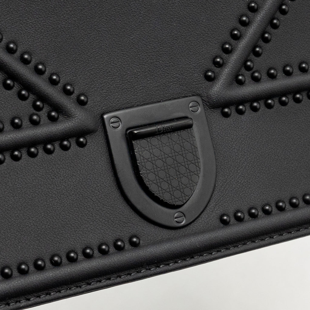 dior-studded-diorama-wallet-on-chain-leather-so-black-copy