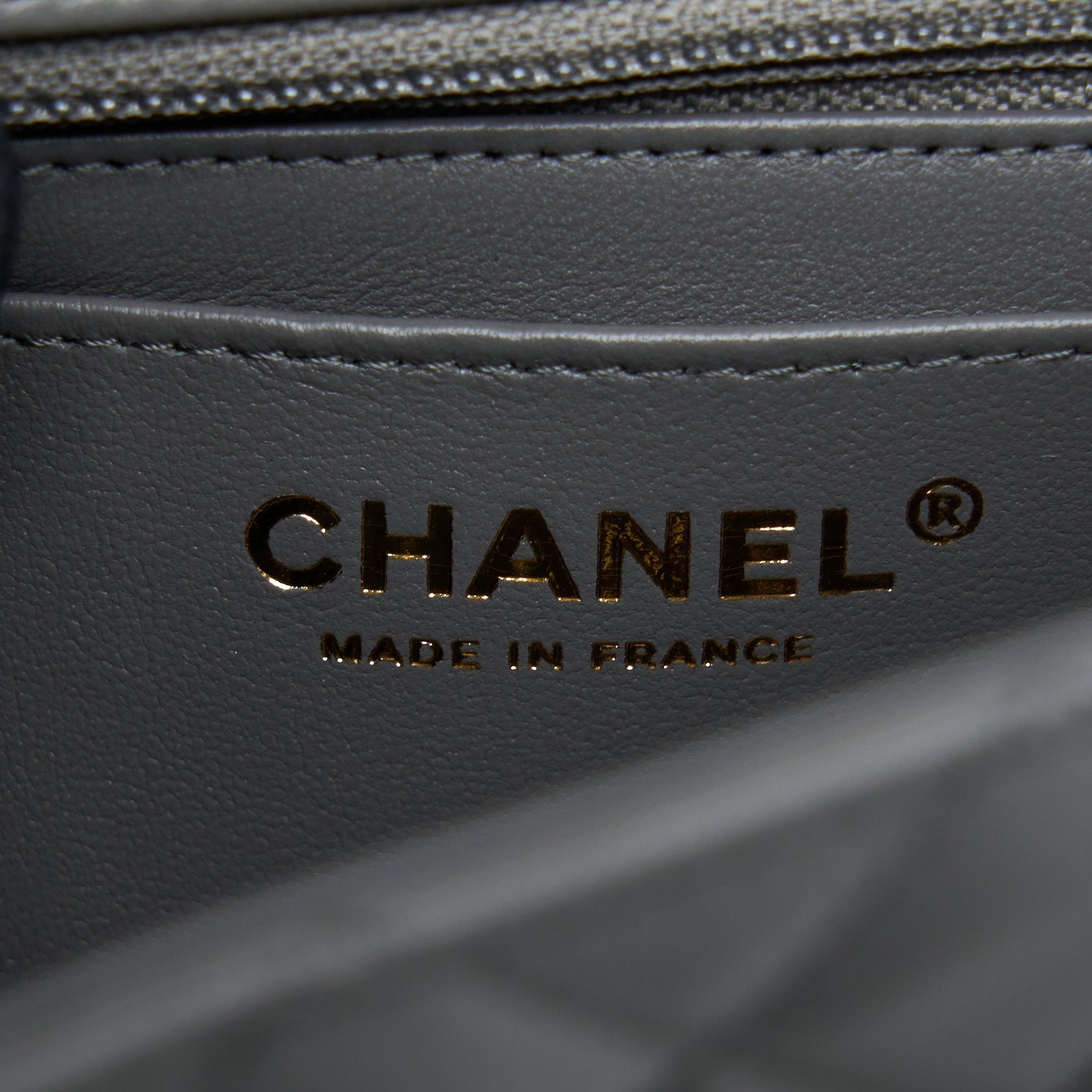 chanel-22a-mini-rectangular-flap-bag-lambskin-grey-lghw-microchip-1