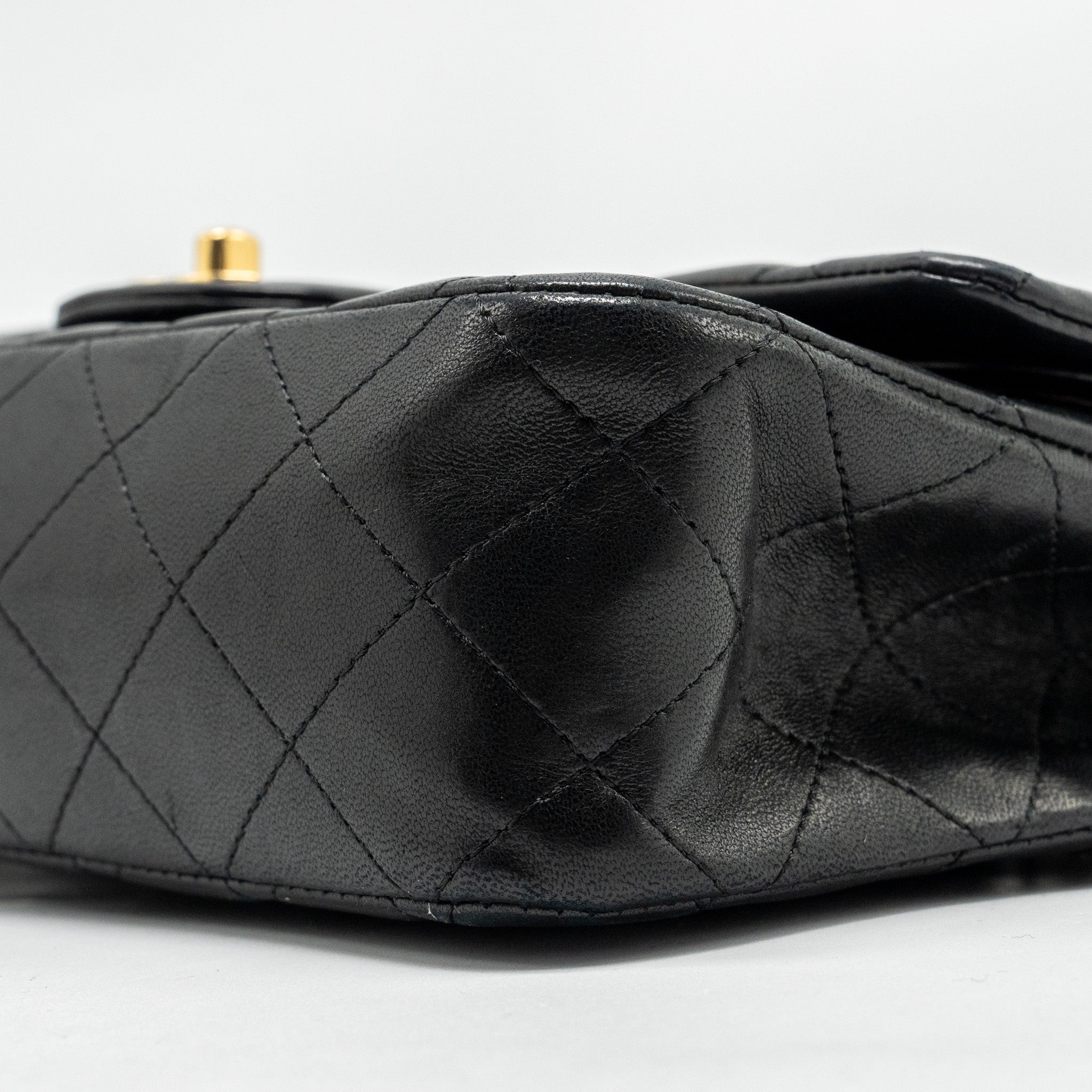 chanel-medium-classic-double-flap-bag-lambskin-black-ghw-6