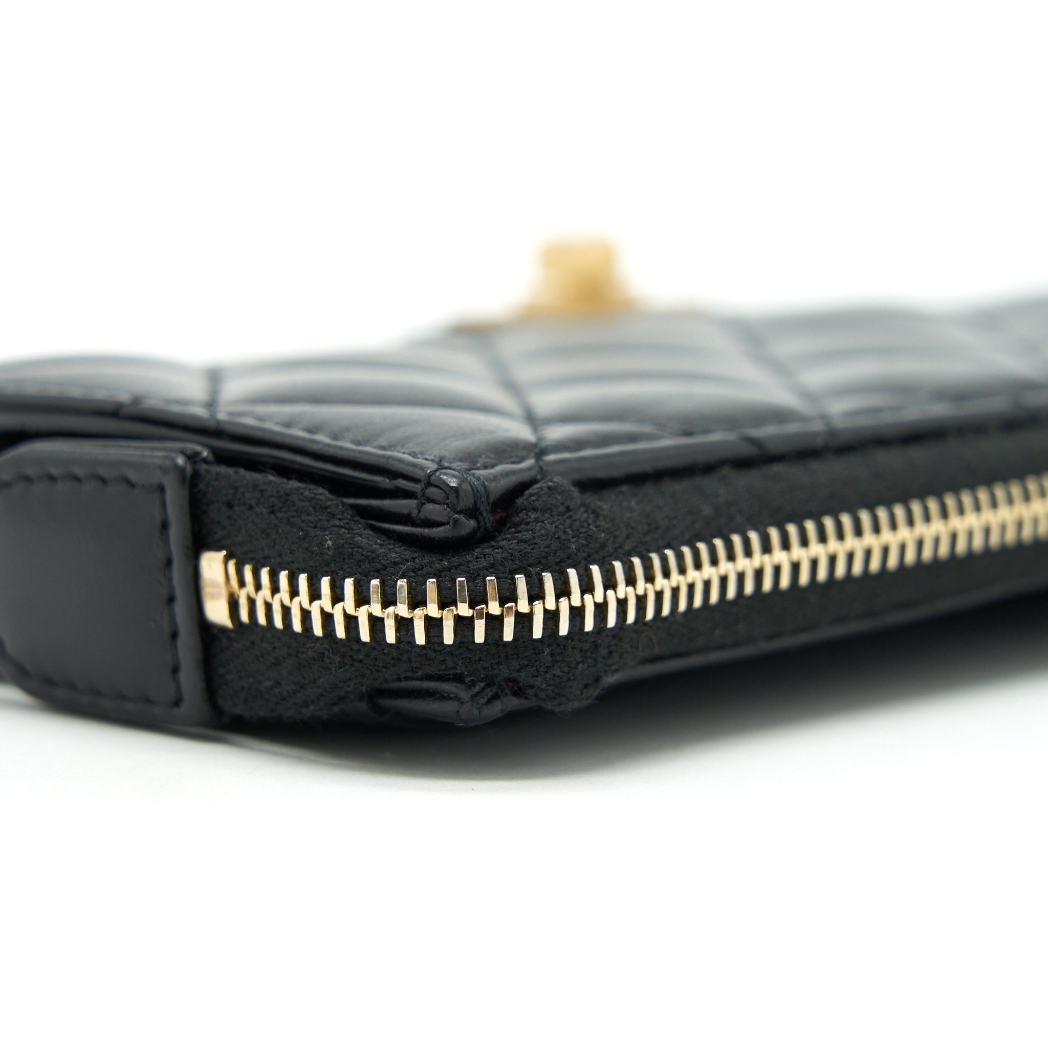chanel-reissue-zippy-pouch-quilted-calfskin-black-ruthenium-ghw