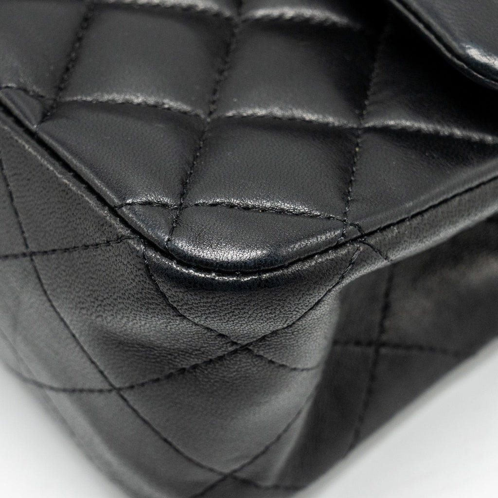 chanel-medium-classic-double-flap-bag-lambskin-black-ghw-6