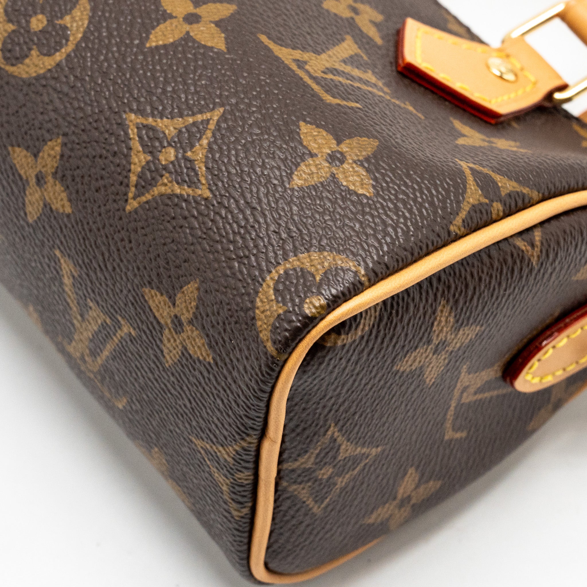 louis-vuitton-nano-speedy-monogram-canvas-ghw-10