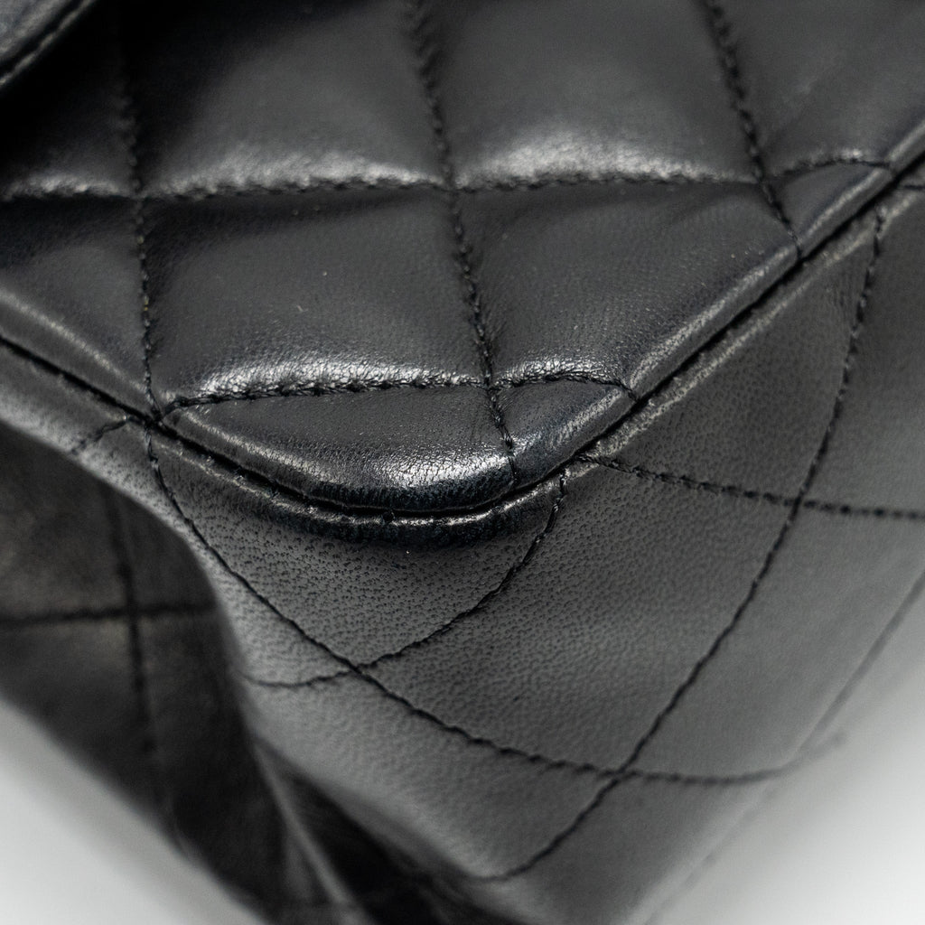chanel-medium-classic-double-flap-bag-lambskin-black-ghw-6