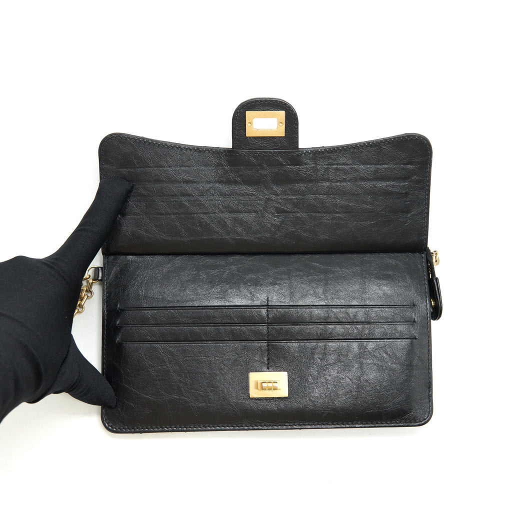 chanel-reissue-zippy-pouch-quilted-calfskin-black-ruthenium-ghw