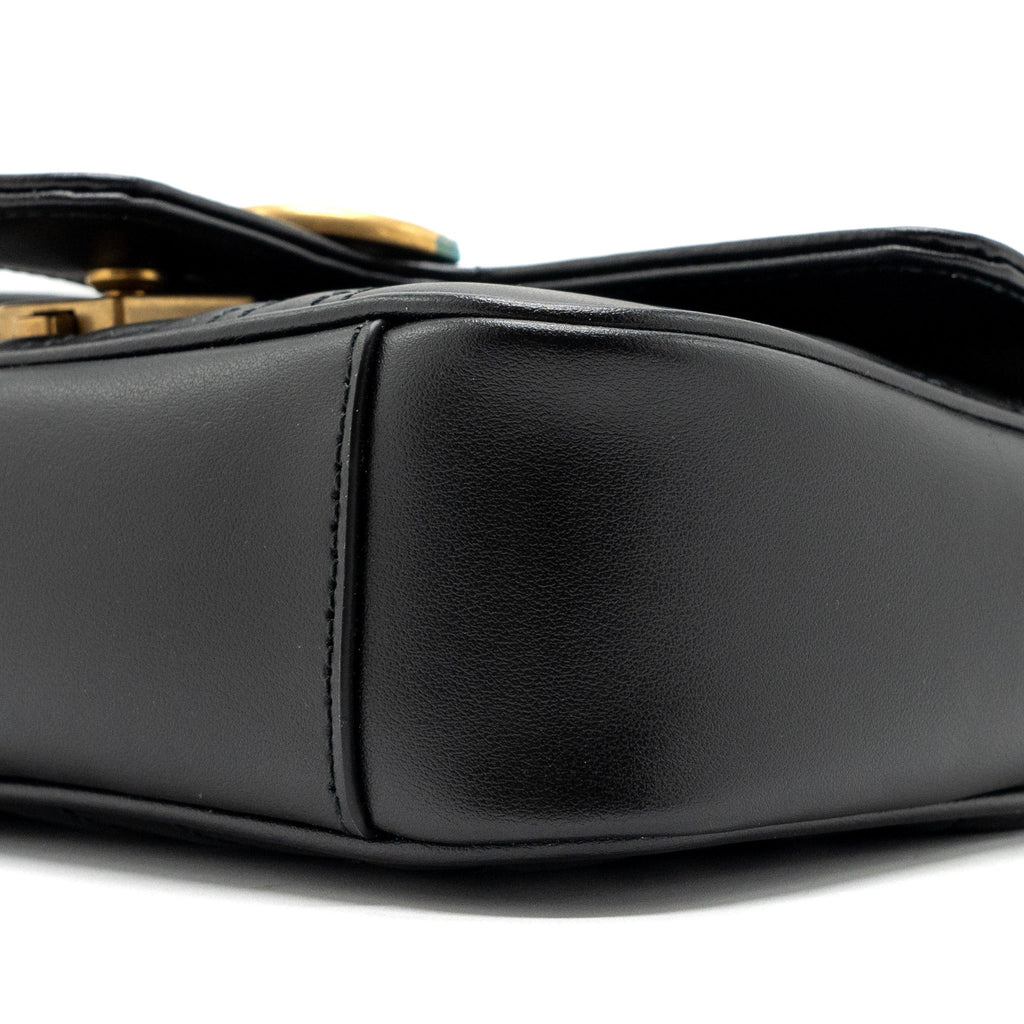 gucci-mini-gg-marmont-matelasse-bag-leather-black-ghw
