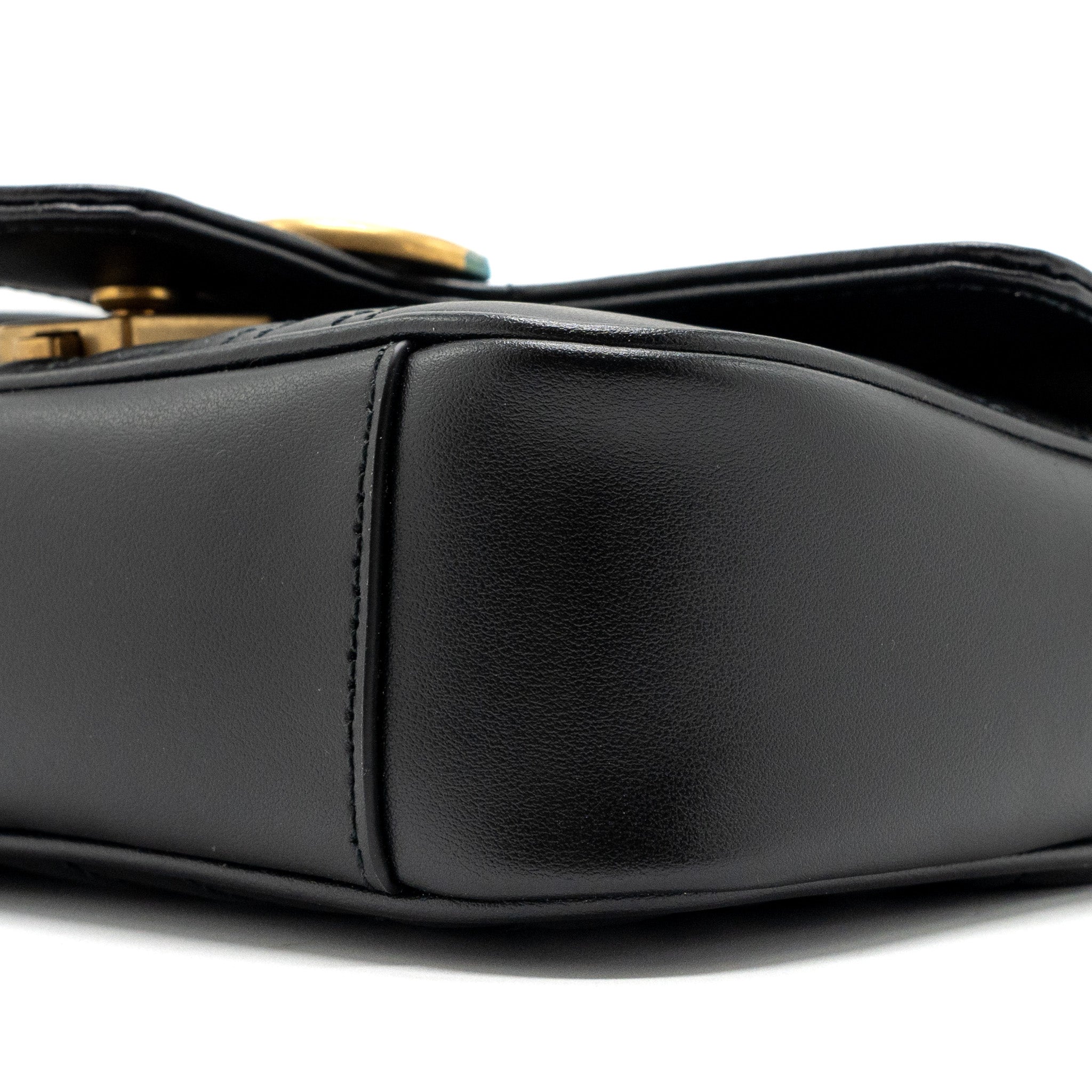 gucci-mini-gg-marmont-matelasse-bag-leather-black-ghw
