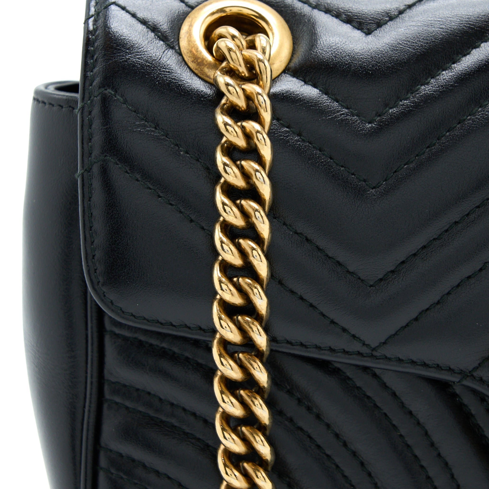gucci-small-marmont-calfskin-black-ghw